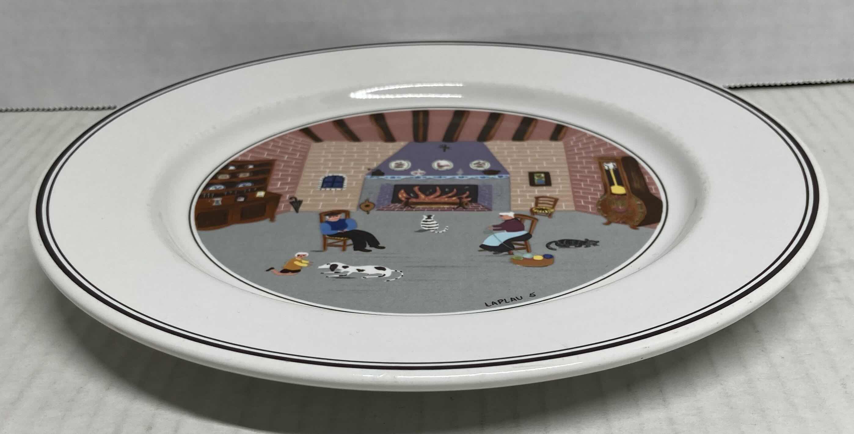 Photo 1 of VILLEROY & BOCH FIREPLACE PORCELAIN PLATE DECORATION 8.25”