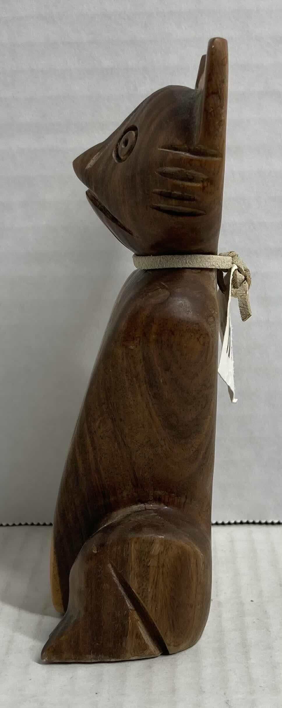 Photo 1 of CAT WOODEN MEXICAN HAND CARVED SCULPTURE H6”