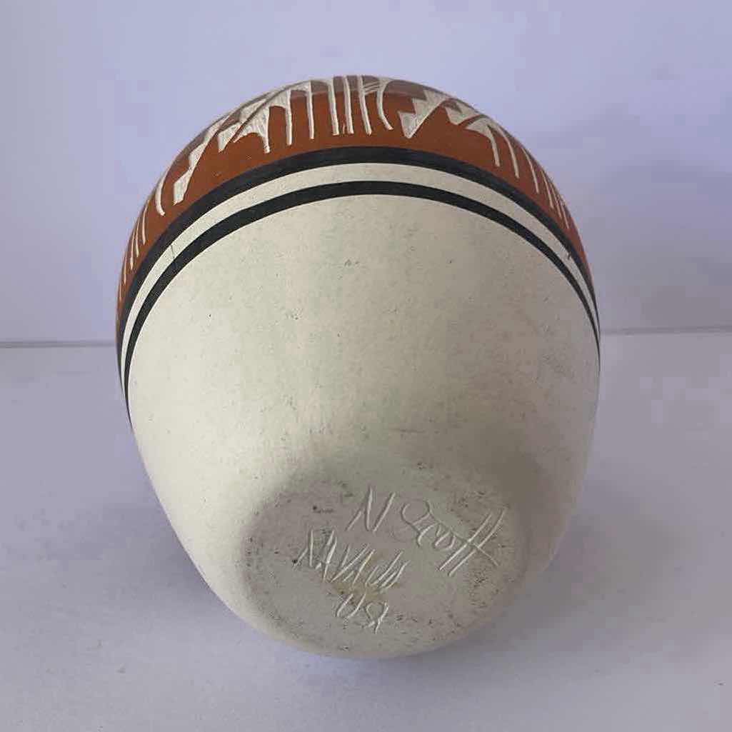 Photo 1 of NANCY SCOTT NAVAJO POTTERY USA H6”