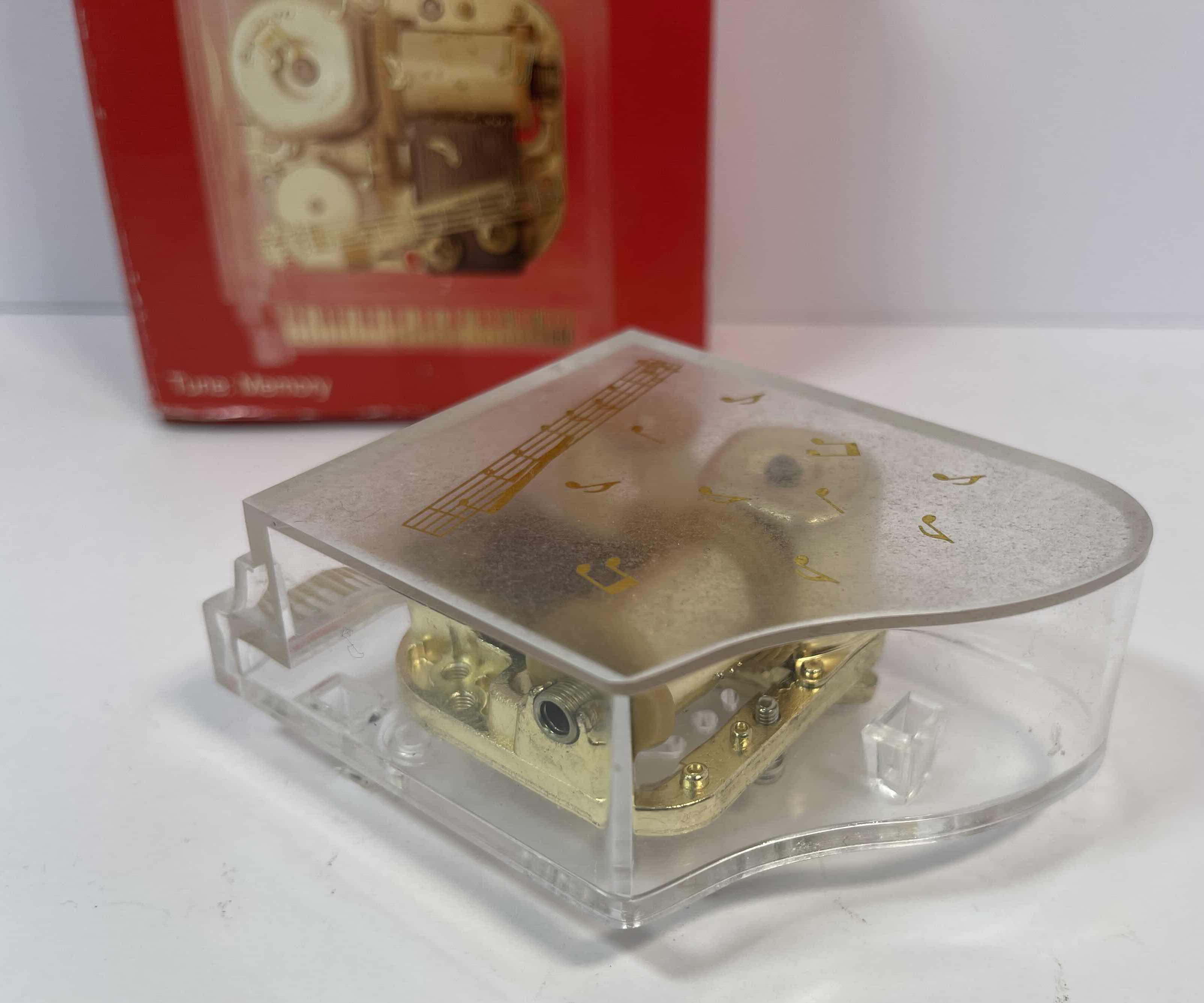 Photo 1 of MUSICAL PIANO PAPERWEIGHT TUNE: MEMORY