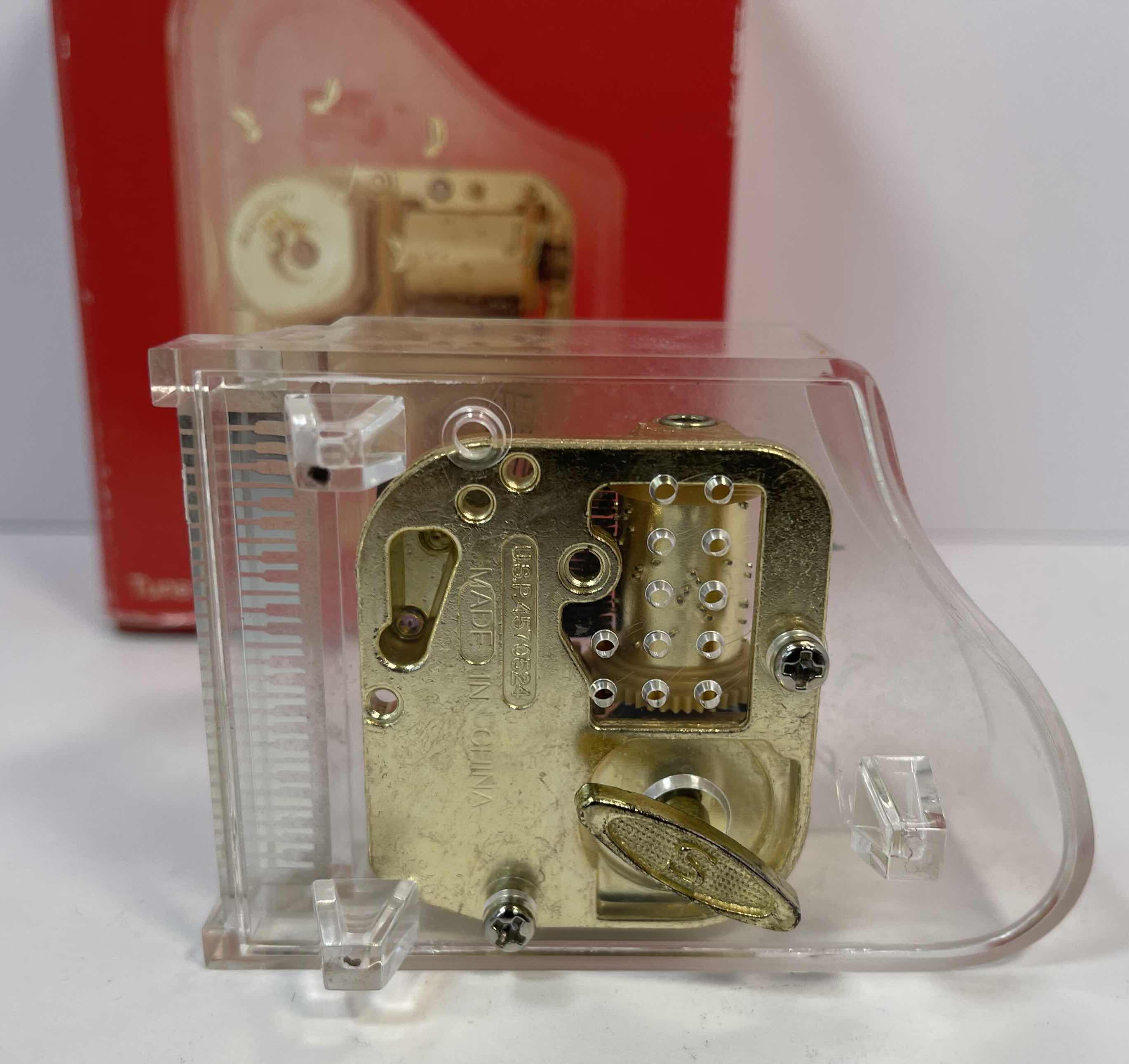 Photo 3 of MUSICAL PIANO PAPERWEIGHT TUNE: MEMORY