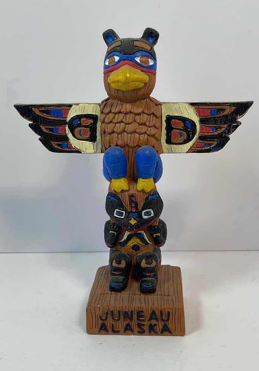 Photo 1 of ALASKAN TOTEM POLE HAND PAINTED RESIN SOUVENIR H6”
