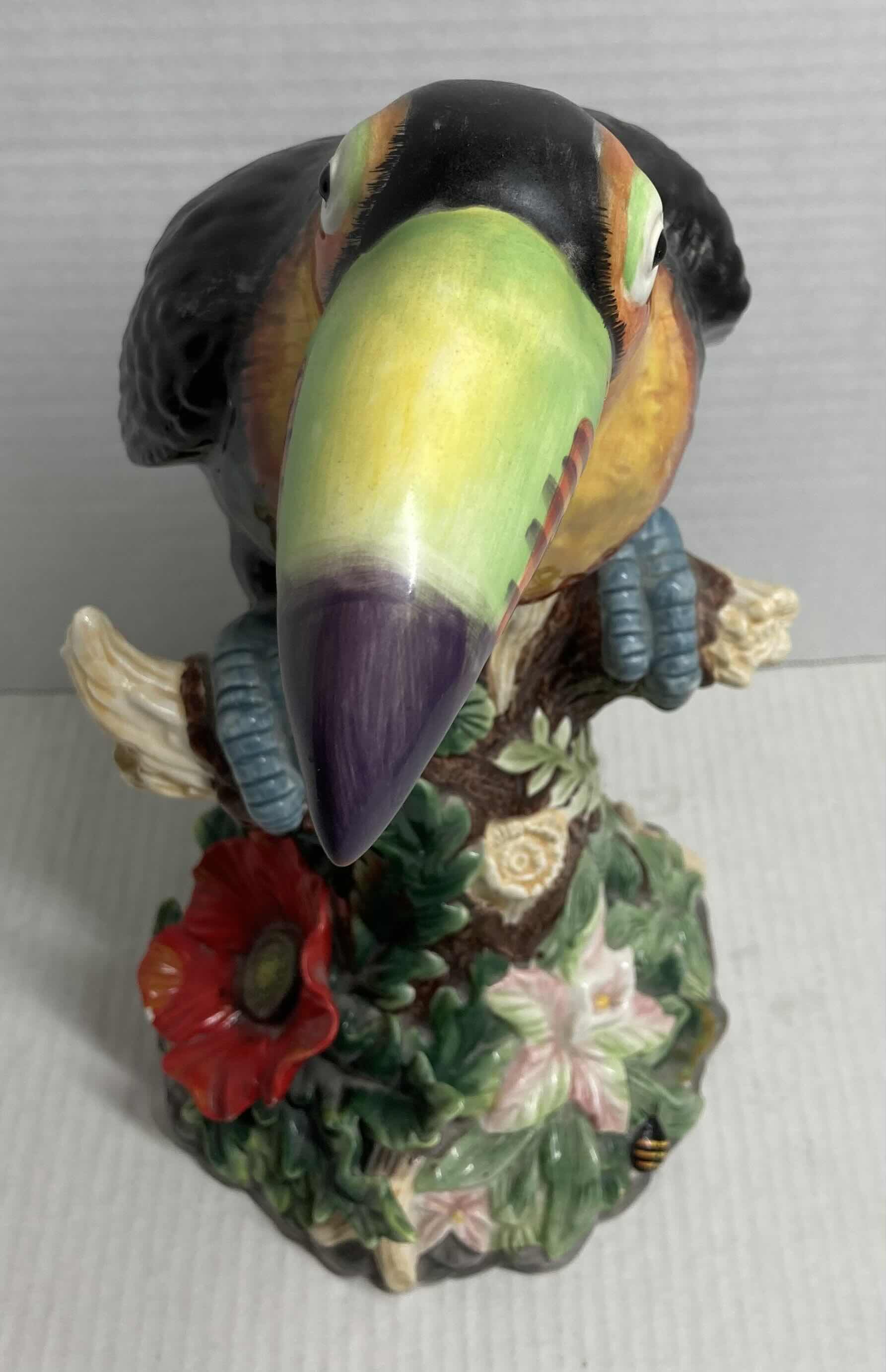 Photo 1 of TROPICAL TOUCAN BIRD CERAMIC FIGURINE H14”