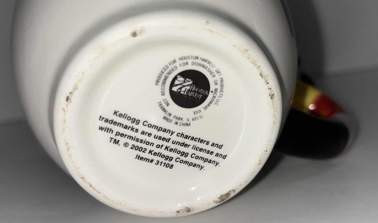 Photo 1 of KELLOGG CO 2002 TOUCAN SAM COFFEE MUG