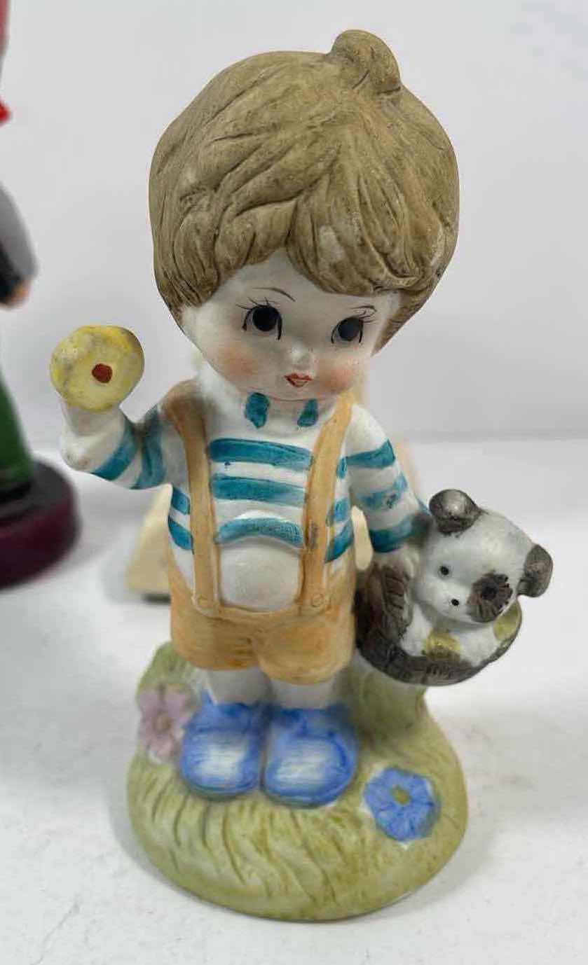 Photo 1 of HOME DECOR FIGURINES & CANDLES