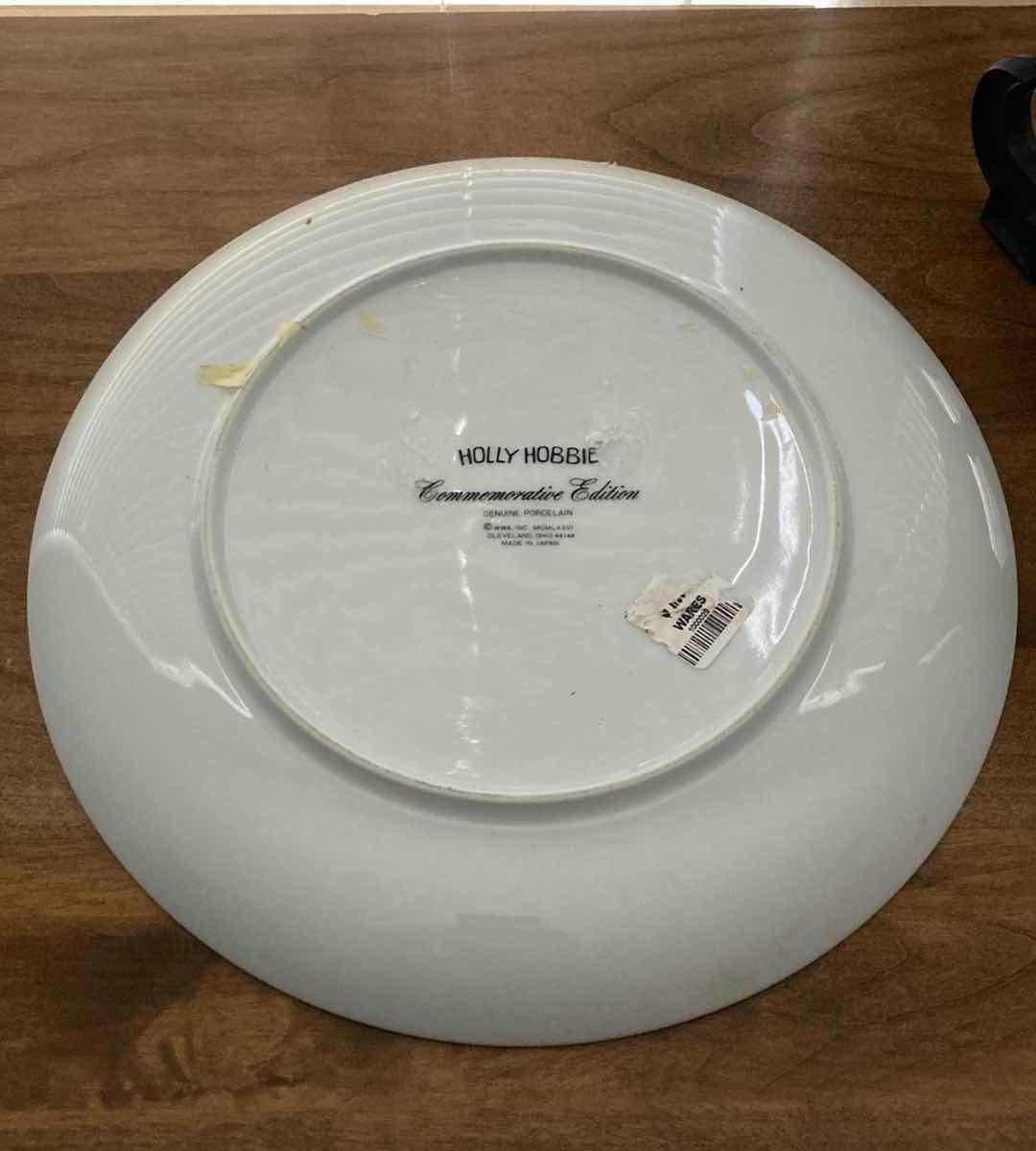 Photo 1 of HOLLY HOBBIE A MOTHERS LOVE BLOOMS FOREVER HAPPY MOTHERS DAY PORCELAIN PLATE W STAND 10.5”