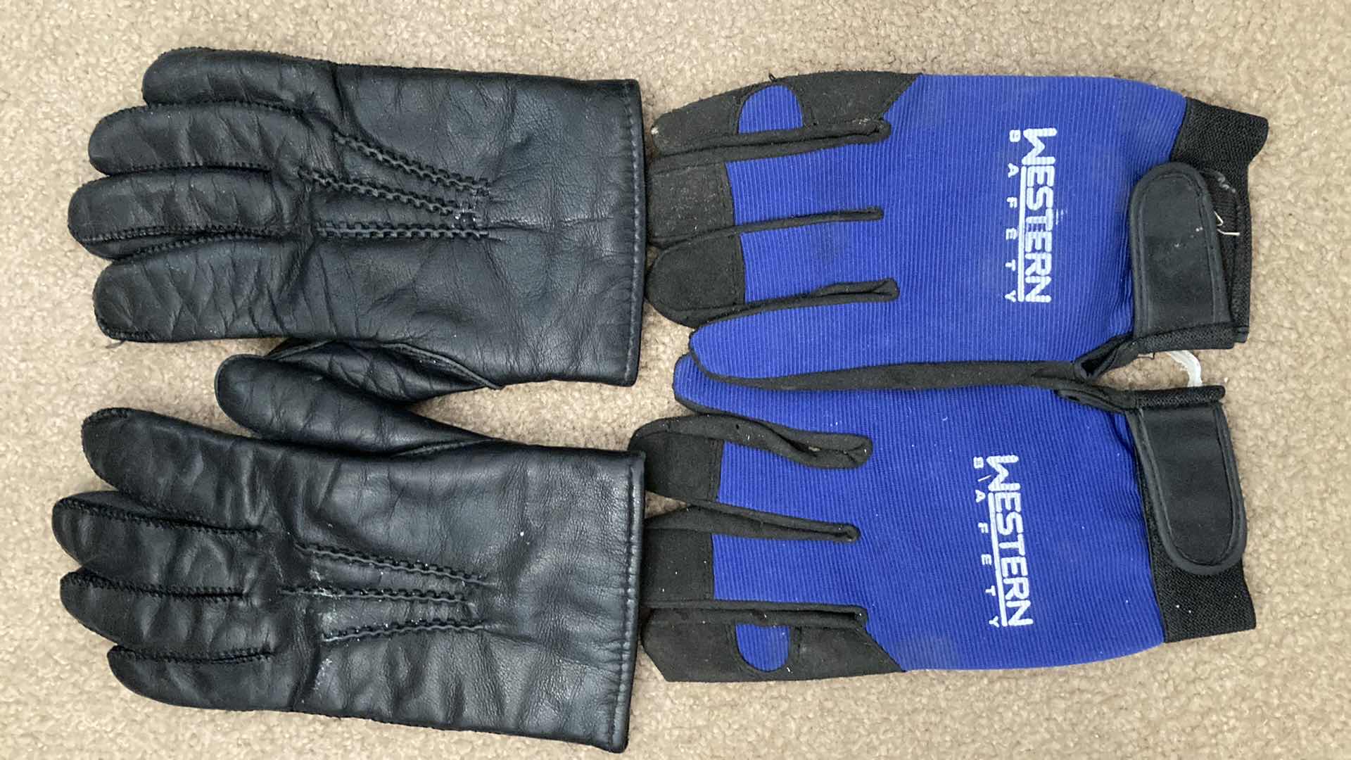 Photo 1 of WOMENS & MENS GLOVES (7 PAIRS)