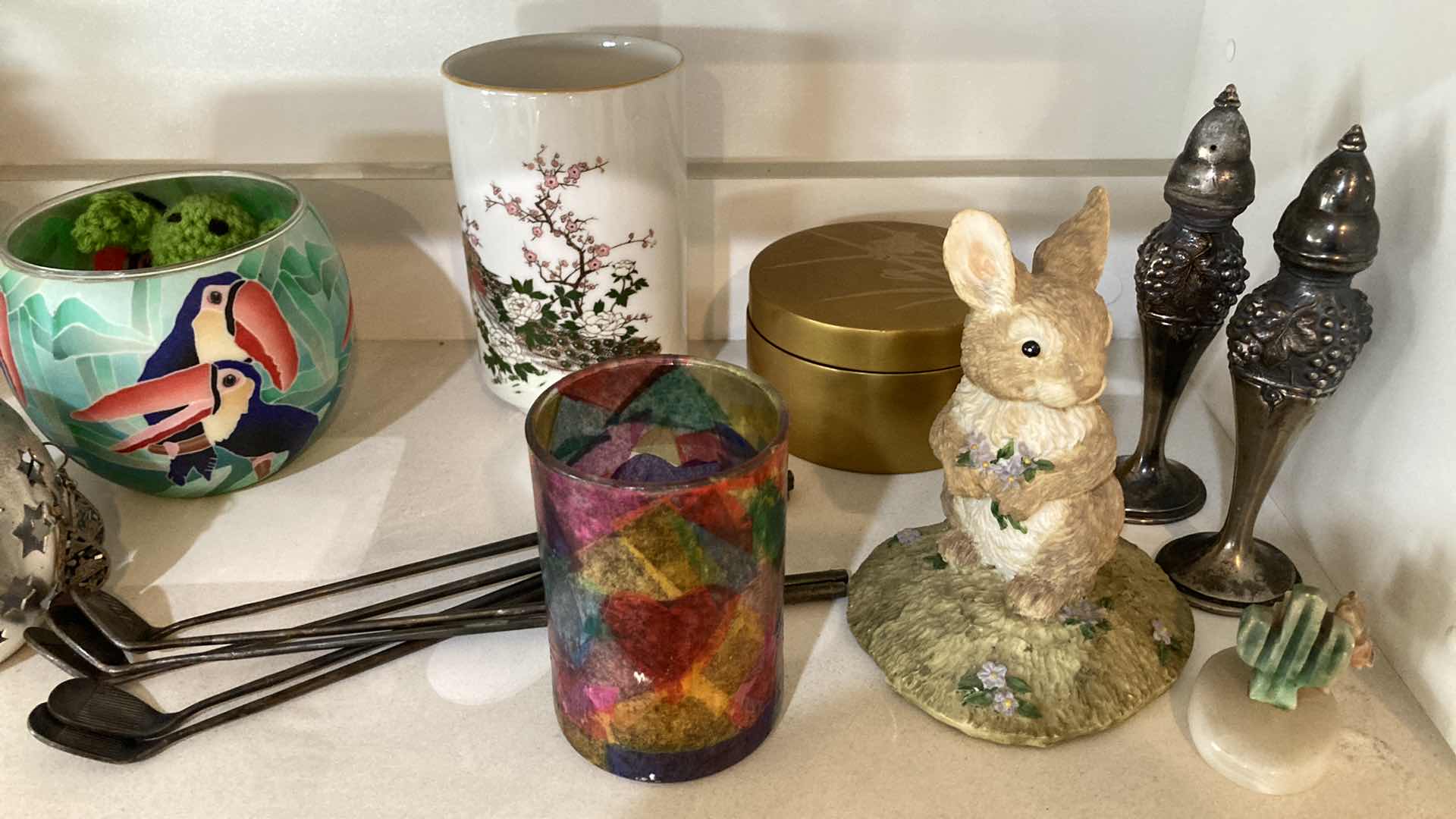 Photo 1 of CONTENTS OF SHELF- FLORAL DECOR, JARS & TABLE TOP DECOR