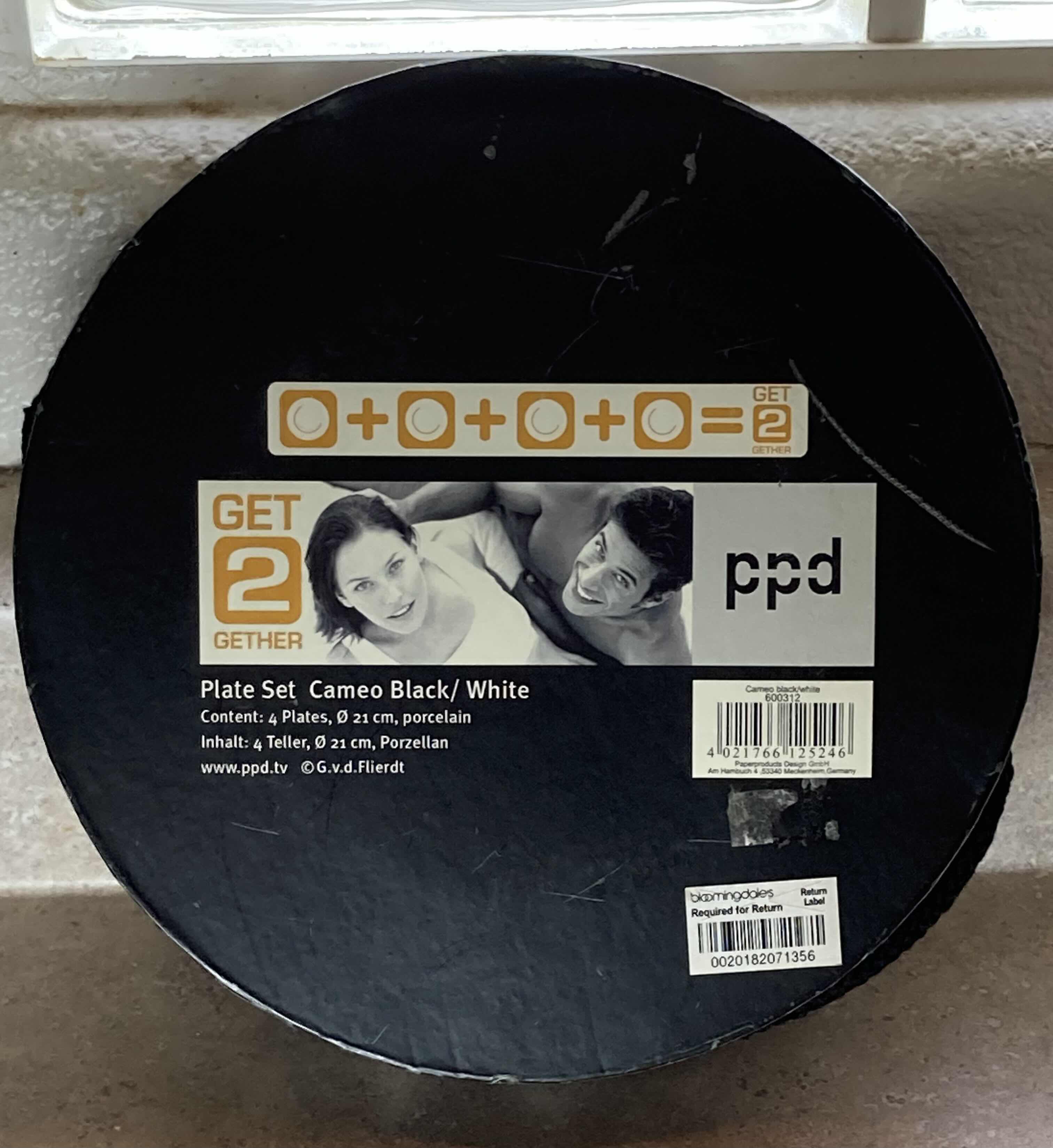 Photo 1 of PPD CAMEO BLACK & WHITE 8” PORCELAIN PLATE SET OF 4