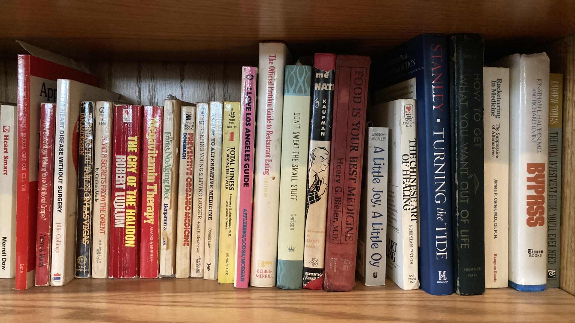 Photo 1 of BOOKS- VARIOUS TILES (APPROX 90+)