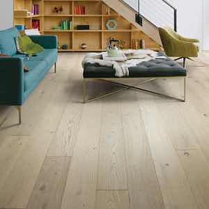 Photo 1 of SHAW FLOORS EXPRESSIONS LYRIC WOOD FINISH SNAP ON CLICK HARDWOOD PLANK FLOORING 7.5” X RANDOM LENGTH (23.31sqft PER CASE/4CASES APPROX. 93.24sqft TOTAL)