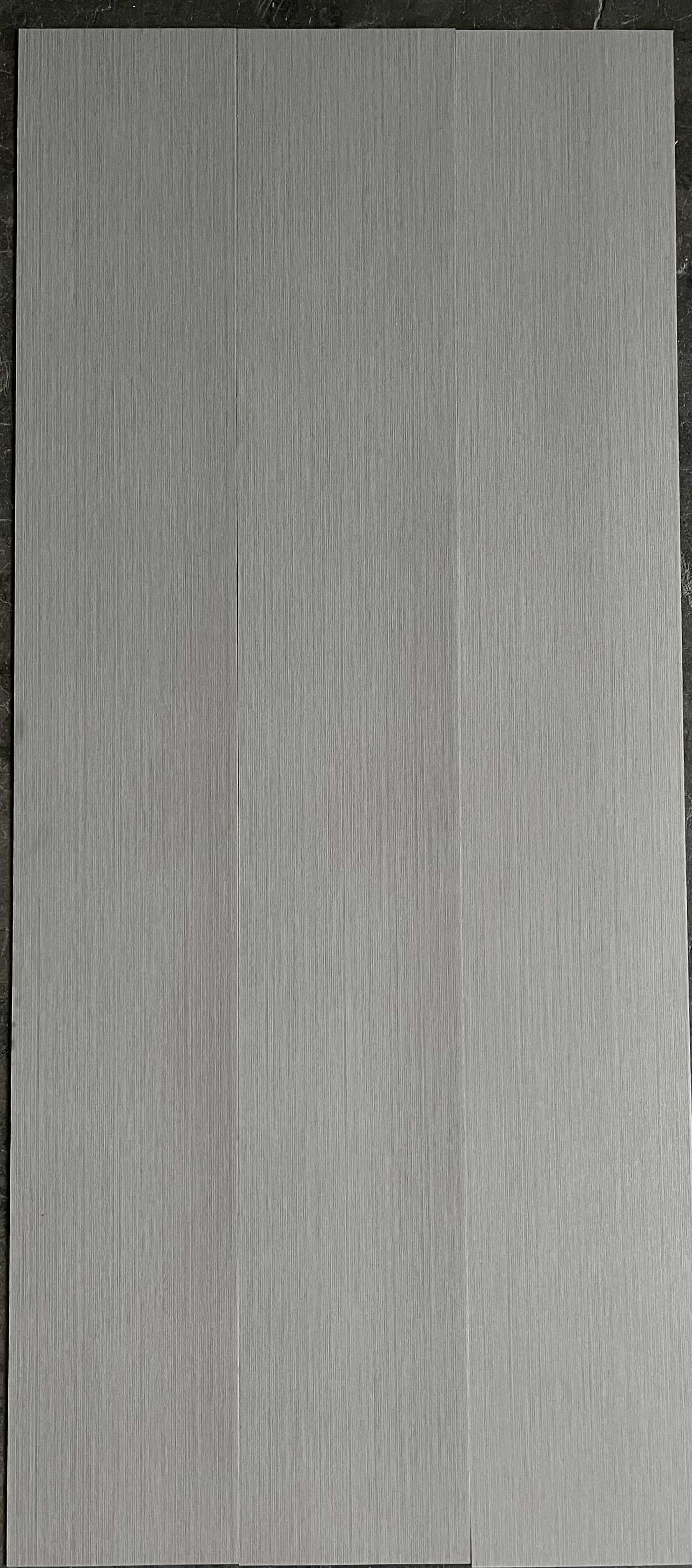 Photo 1 of SHAW GRAY FINISH GLUE DOWN VINYL PLANK FLOORING 7” X 48” (34.98SQFT PER CASE/2CASES APPROX. 69.96SQFT TOTAL) READ NOTES