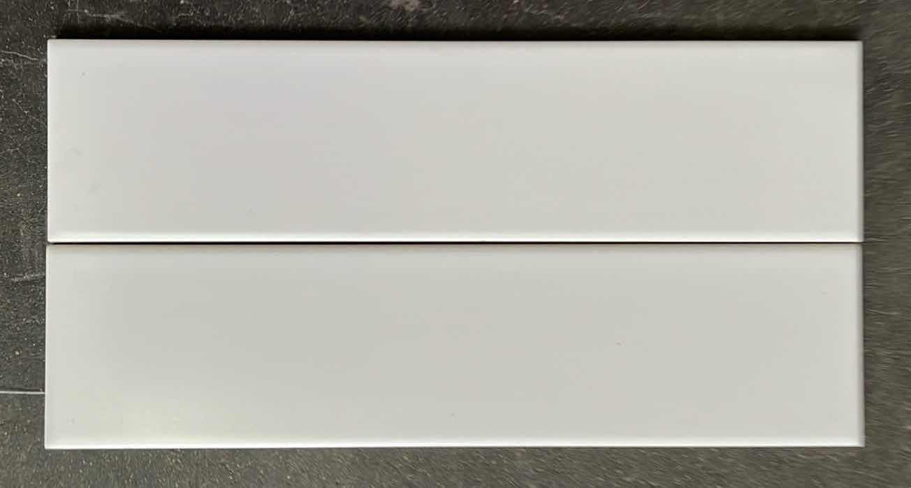 Photo 1 of DAL-TILE ARCTIC WHITE FINISH POLISHED CERAMIC WALL TILE 4” X 16” (13.2SQFT PER CASE/21CASES APPROX. 277.2SQFT TOTAL) READ NOTES