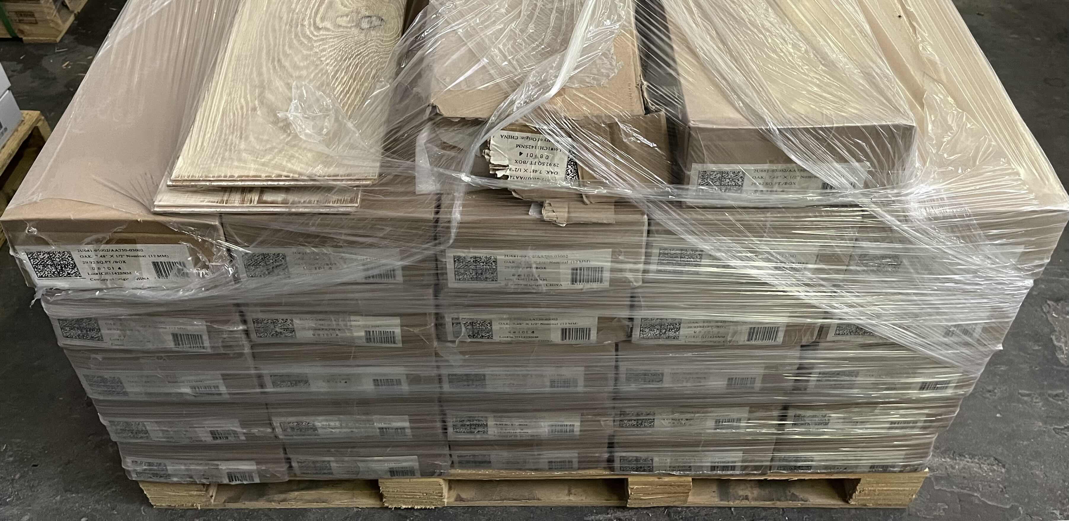 Photo 1 of WHITE WASHED OAK WOOD FINISH GLUE DOWN HARDWOOD PLANK FLOORING 7.48” X 72” X RANDOM LENGTH 29.92SQFT PER CASE/26.5CASES APPROX. 792.88SQFT TOTAL) READ NOTES