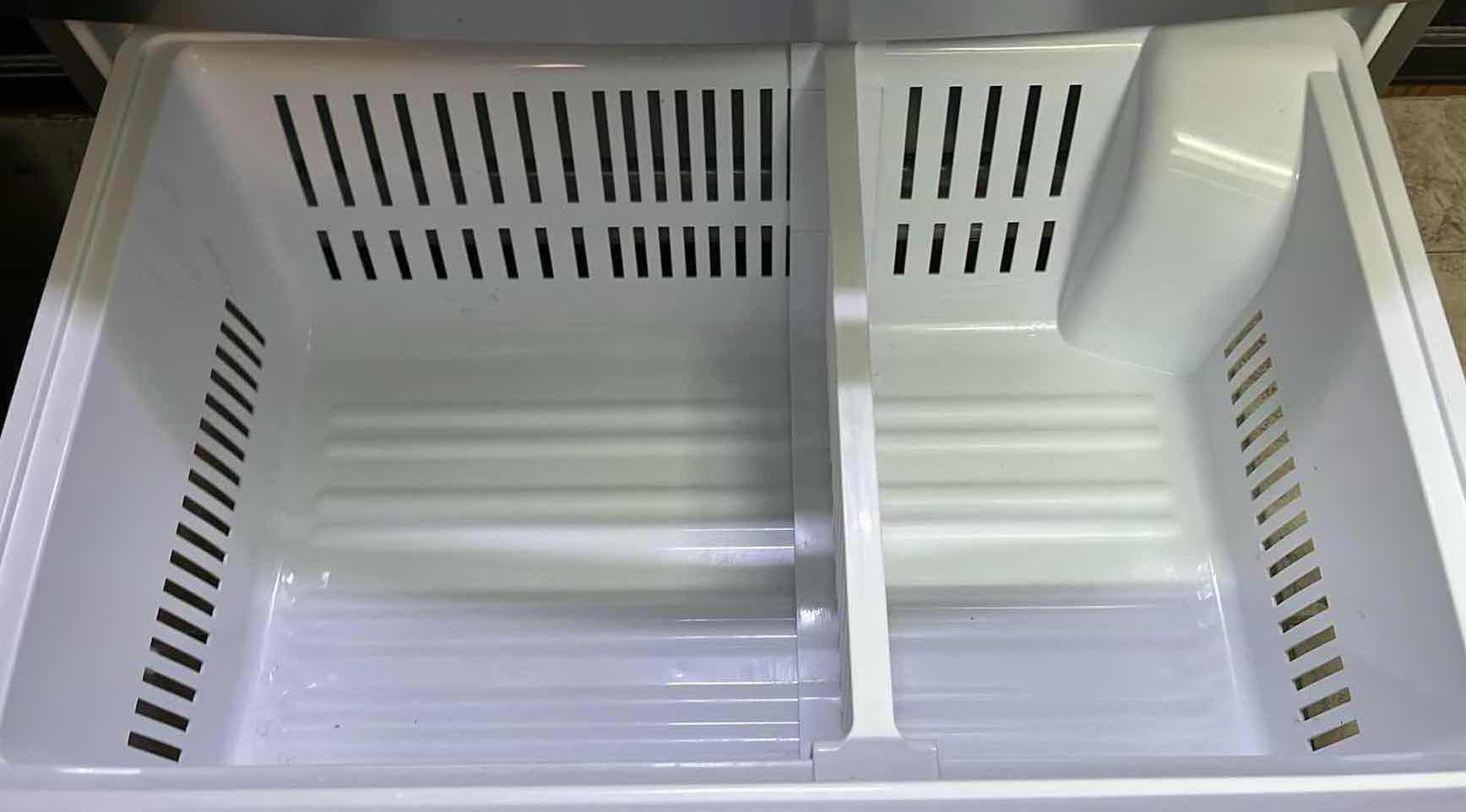 Photo 1 of LG INVERTER LINEAR REFRIGERATOR MODEL LMWS27626S/00