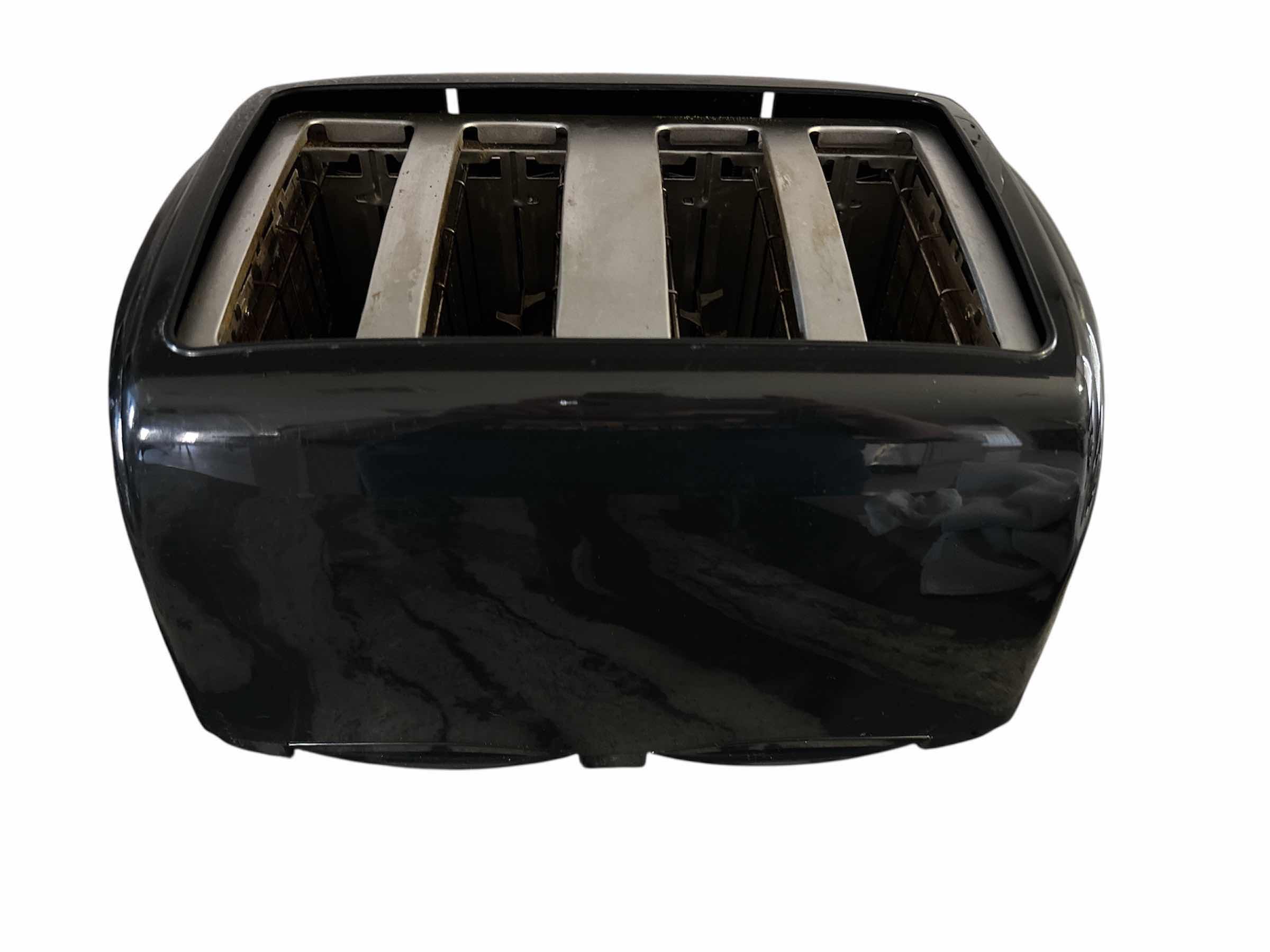 Photo 1 of SUNBEAM WIDE SLOT 4-SLICE TOASTER, BLACK (MODEL 3911)