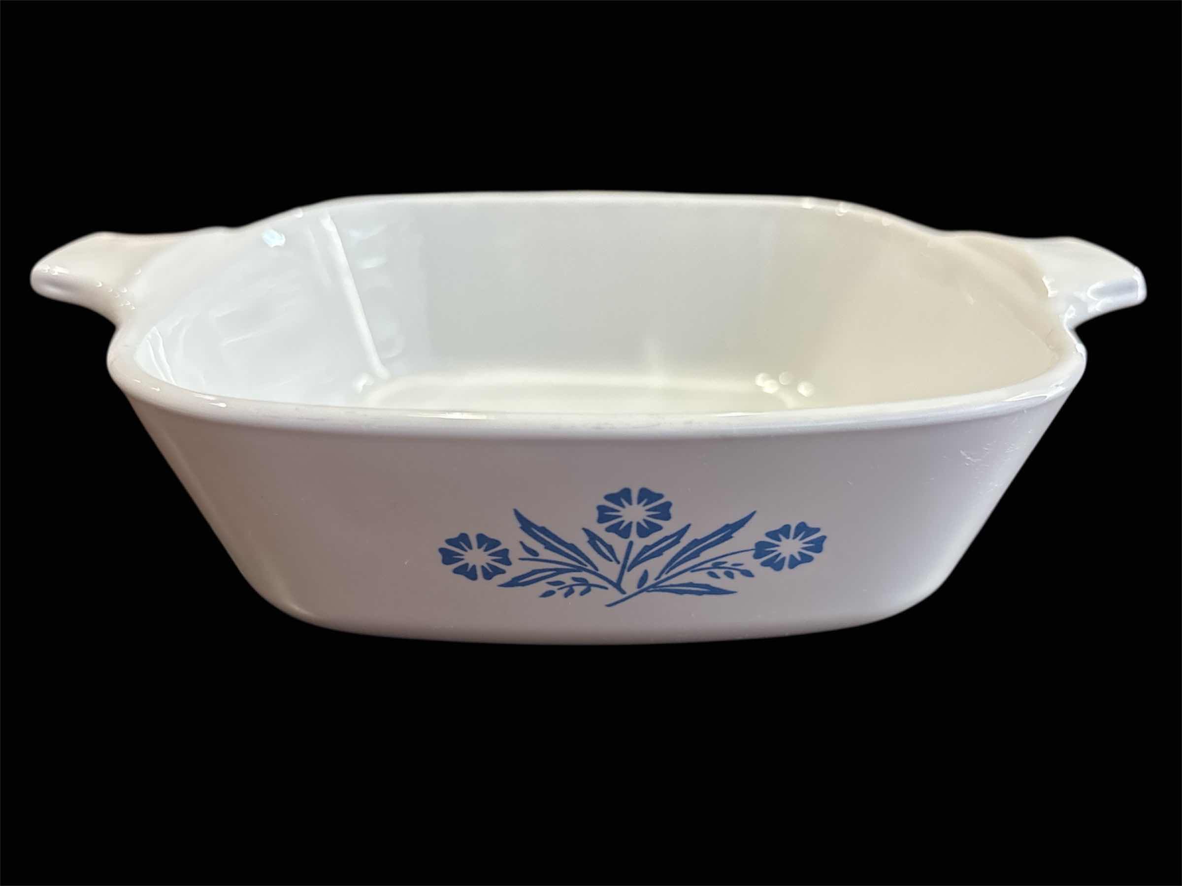 Photo 1 of BAKEWARE/CORNING WARE (3 PCS), GREAT GATHERINGS 8” SQUARE BAKING DISH, CORNING WARE WHITE OVAL SMALL CASSEROLE DISH 475 ml (F-15-B), VINTAGE CORNING WARE PETITE CORNFLOWER BLUE PAN 1.75 CUP (P-41-B)