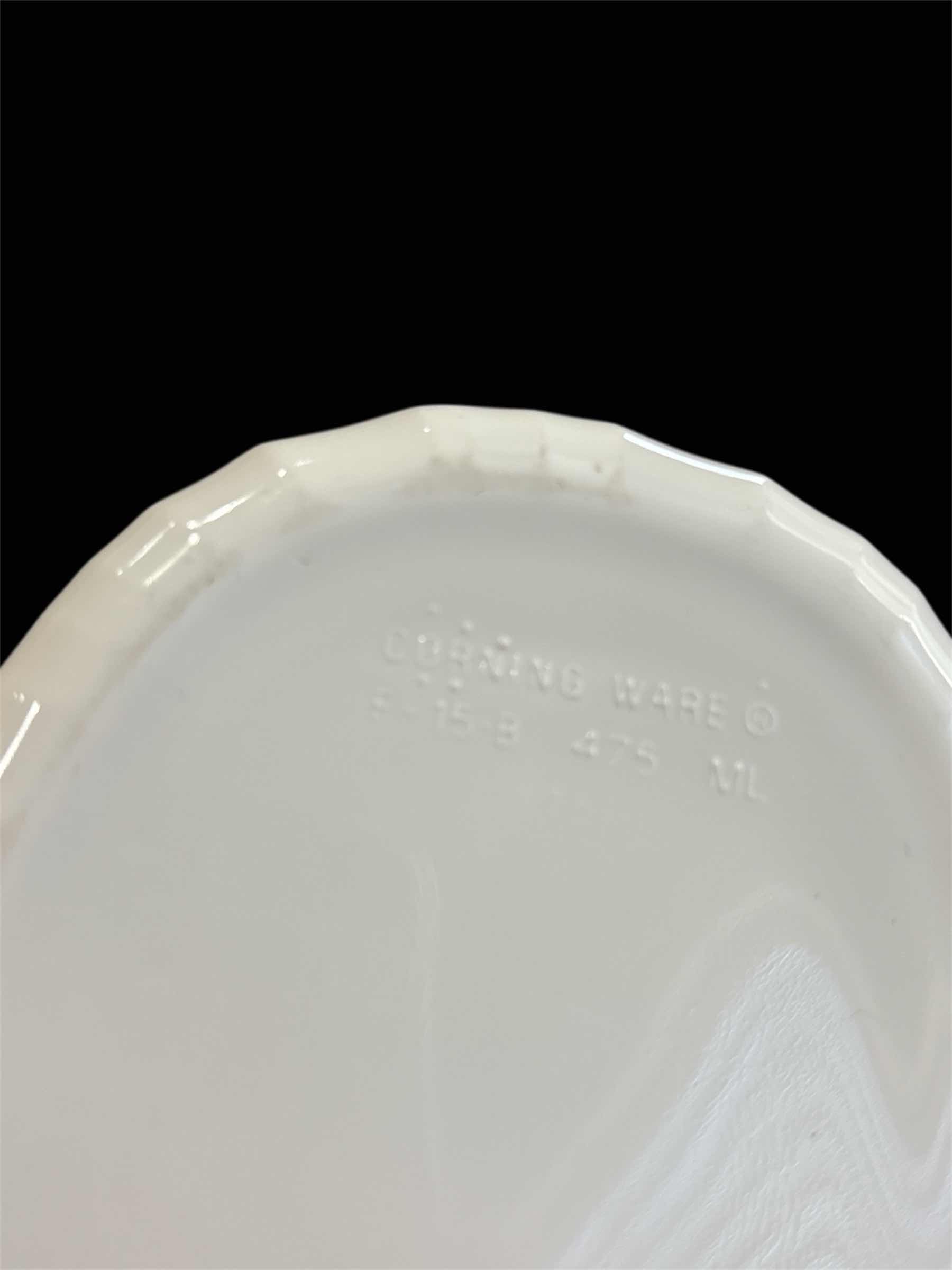 Photo 1 of BAKEWARE/CORNING WARE (3 PCS), GREAT GATHERINGS 8” SQUARE BAKING DISH, CORNING WARE WHITE OVAL SMALL CASSEROLE DISH 475 ml (F-15-B), VINTAGE CORNING WARE PETITE CORNFLOWER BLUE PAN 1.75 CUP (P-41-B)