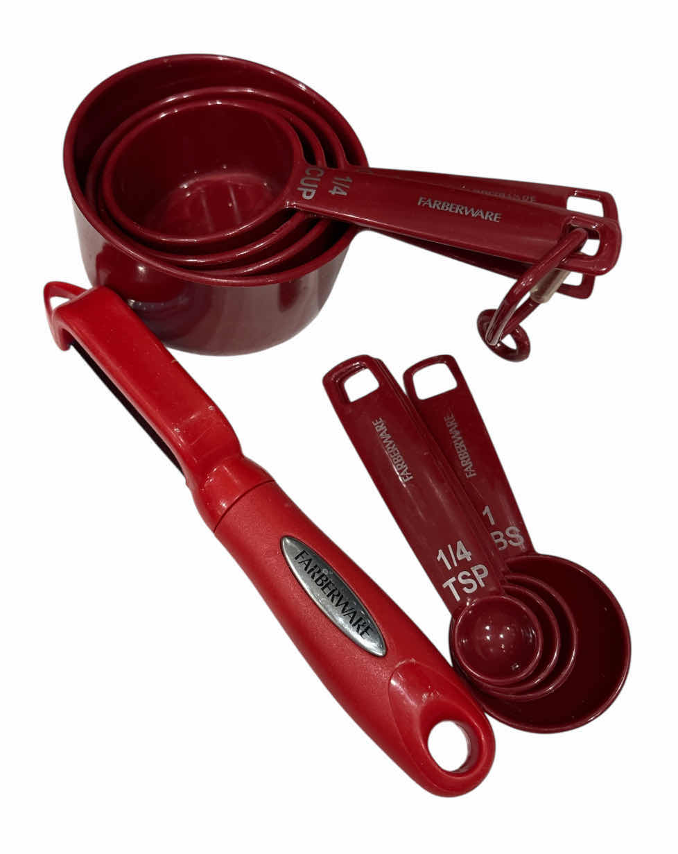 Photo 1 of 15 PCS RED KITCHEN UTENSILS (PEDRINI, CUISINART, KITCHEN AID & FARBERWARE)