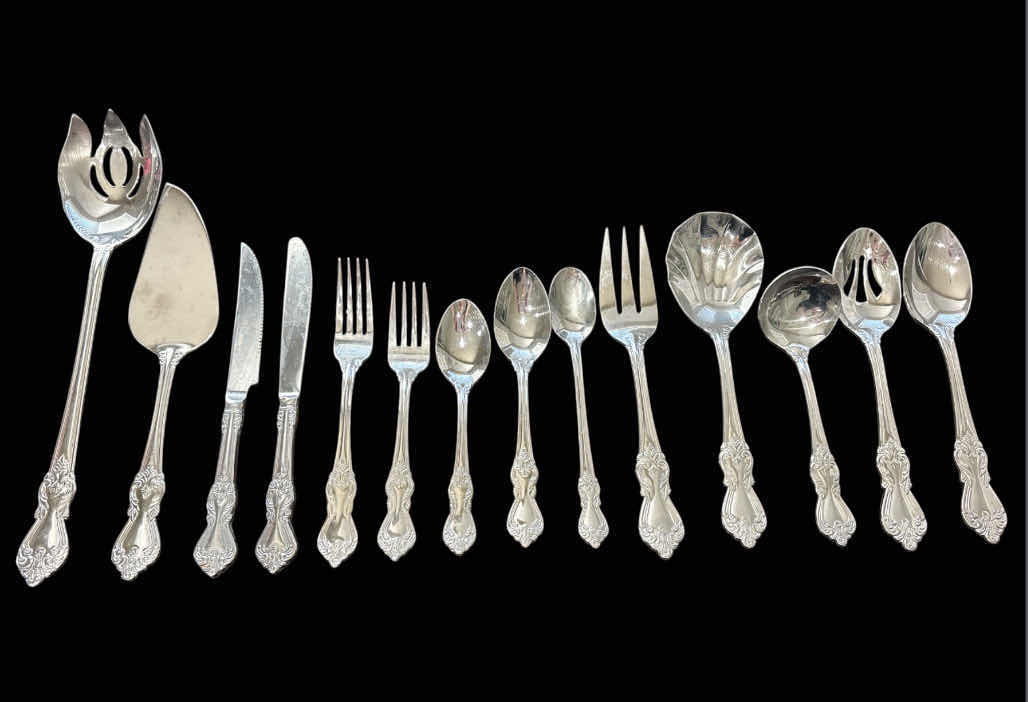 Photo 1 of REED & BARTON DUCHESS OF MARLBOROUGH STAINLESS HERITAGE MINT SILVERWARE/ SERVING SET (108 PCS) & BAMBOO EXPANDABLE CUTLERY/UTENSIL DRAWER ORGANIZER