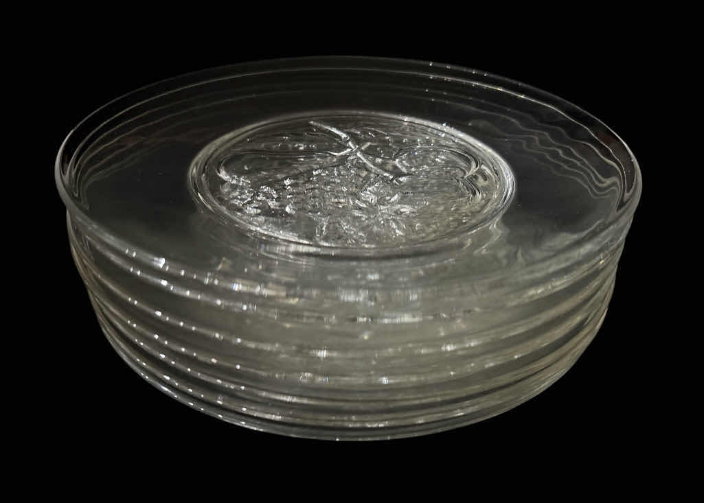 Photo 1 of FRUITS BY INDIANA GLASS 8” LUNCHEON PLATES, SET OF 7