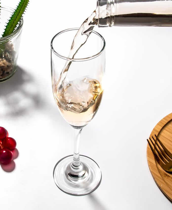 Photo 1 of CLASSIC CHAMPAGNE 8” FLUTE GLASSES, CLEAR (9)