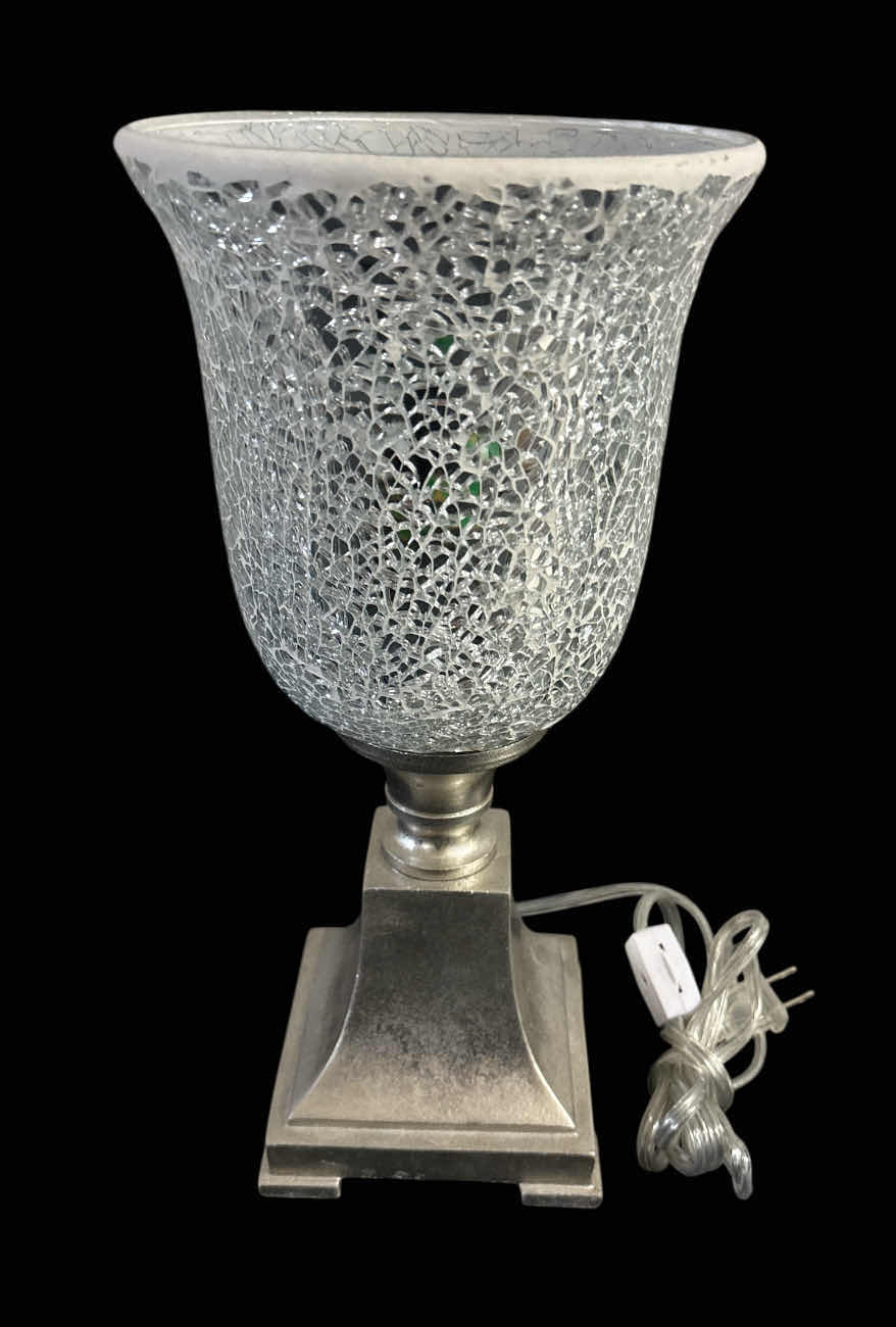 Photo 1 of STYLE SELECTION S TABLE LAMP W MOSAIC GLASS SHADE 13.75”