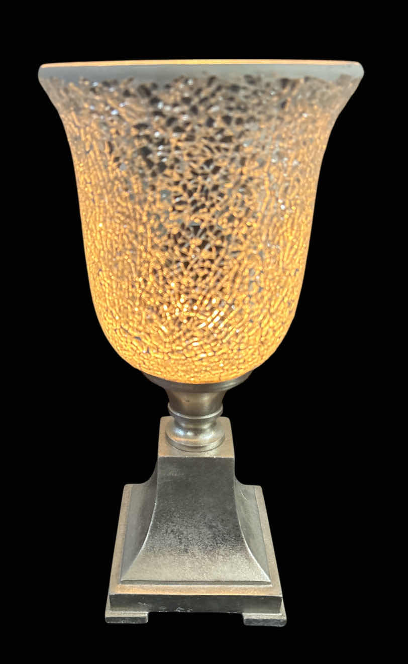 Photo 1 of STYLE SELECTION S TABLE LAMP W MOSAIC GLASS SHADE 13.75”