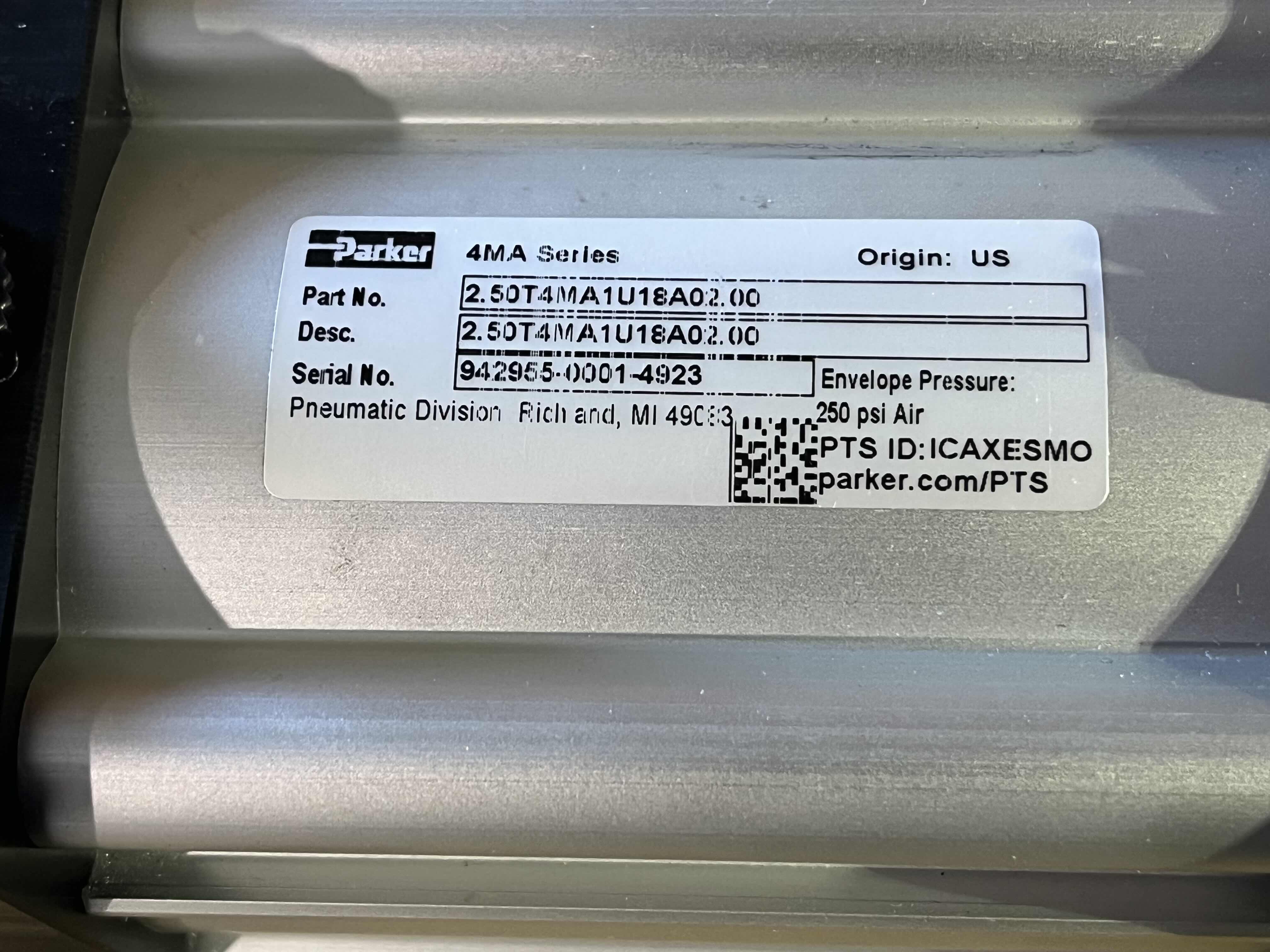 Photo 1 of PARKER HANNIFIN 4MA SERIES DOUBLE ACTING NON-LUBE NFPA SINGLE END TIE ROD PNEUMATIC CYLINDER 2” STROKE 2.50T4MA3U14A02.00