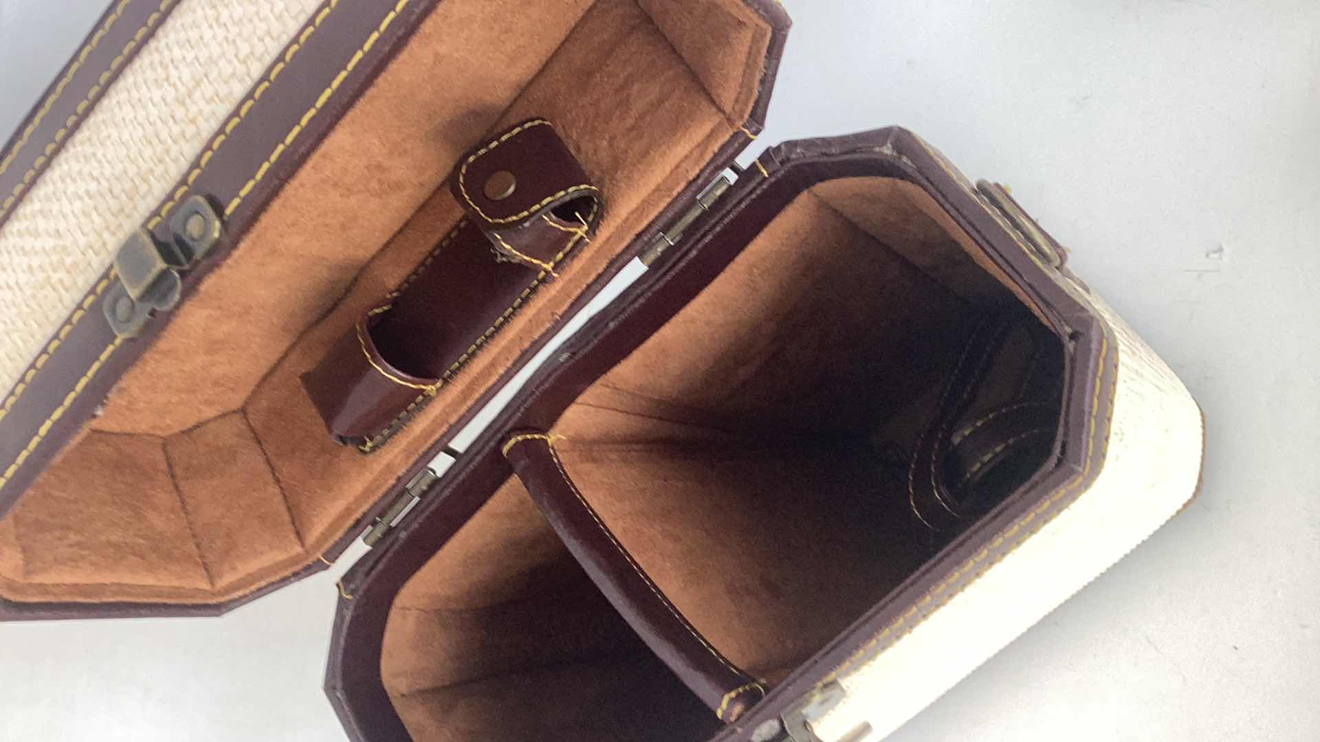 Photo 1 of CABANA BY PACIFIC TIME WOVEN AND LEATHER DUAL WINE BOTTLE CARRIER