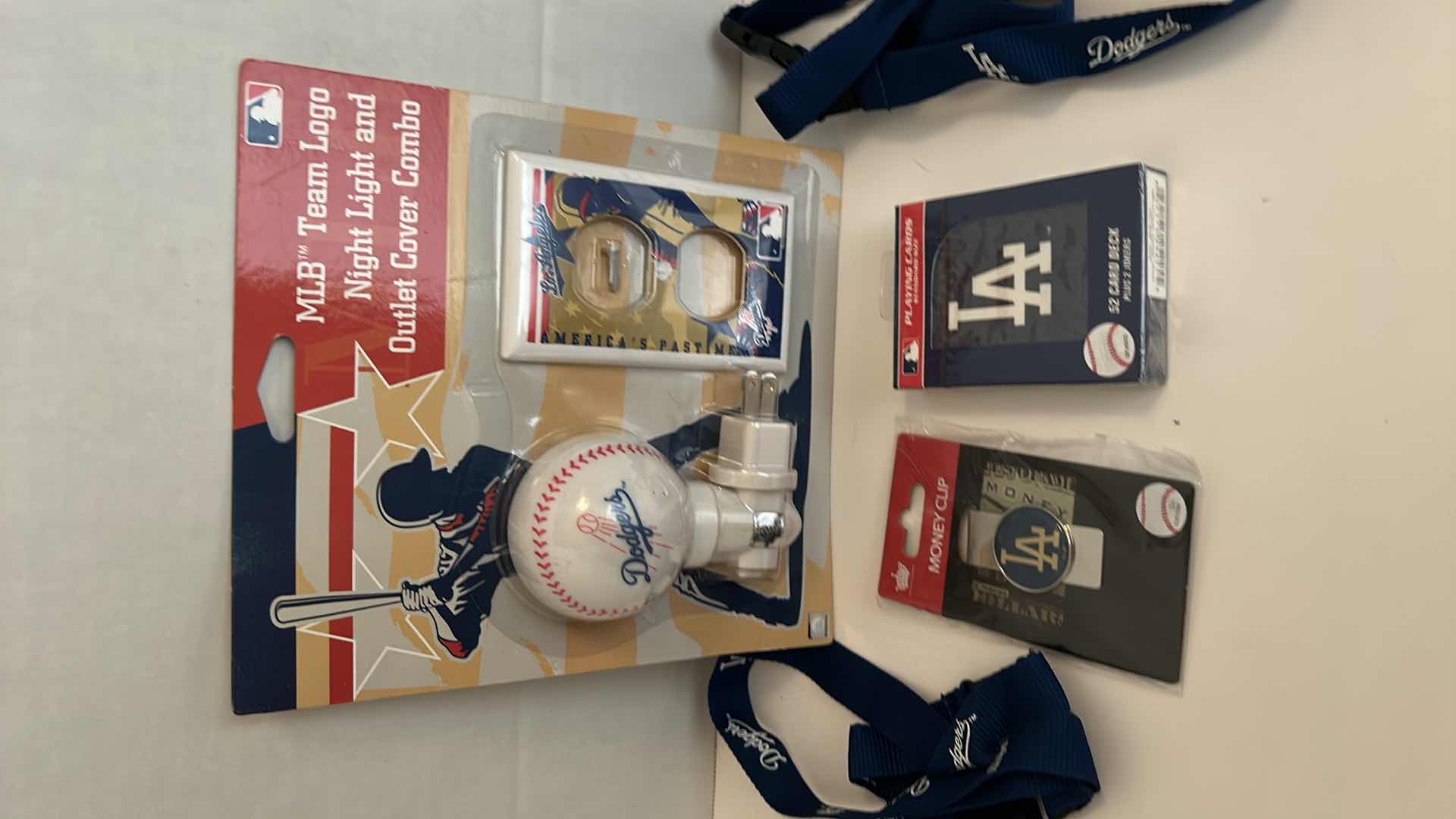 Photo 1 of MLB BASEBALL FAN GEAR - LOS ANGELES DODGERS 