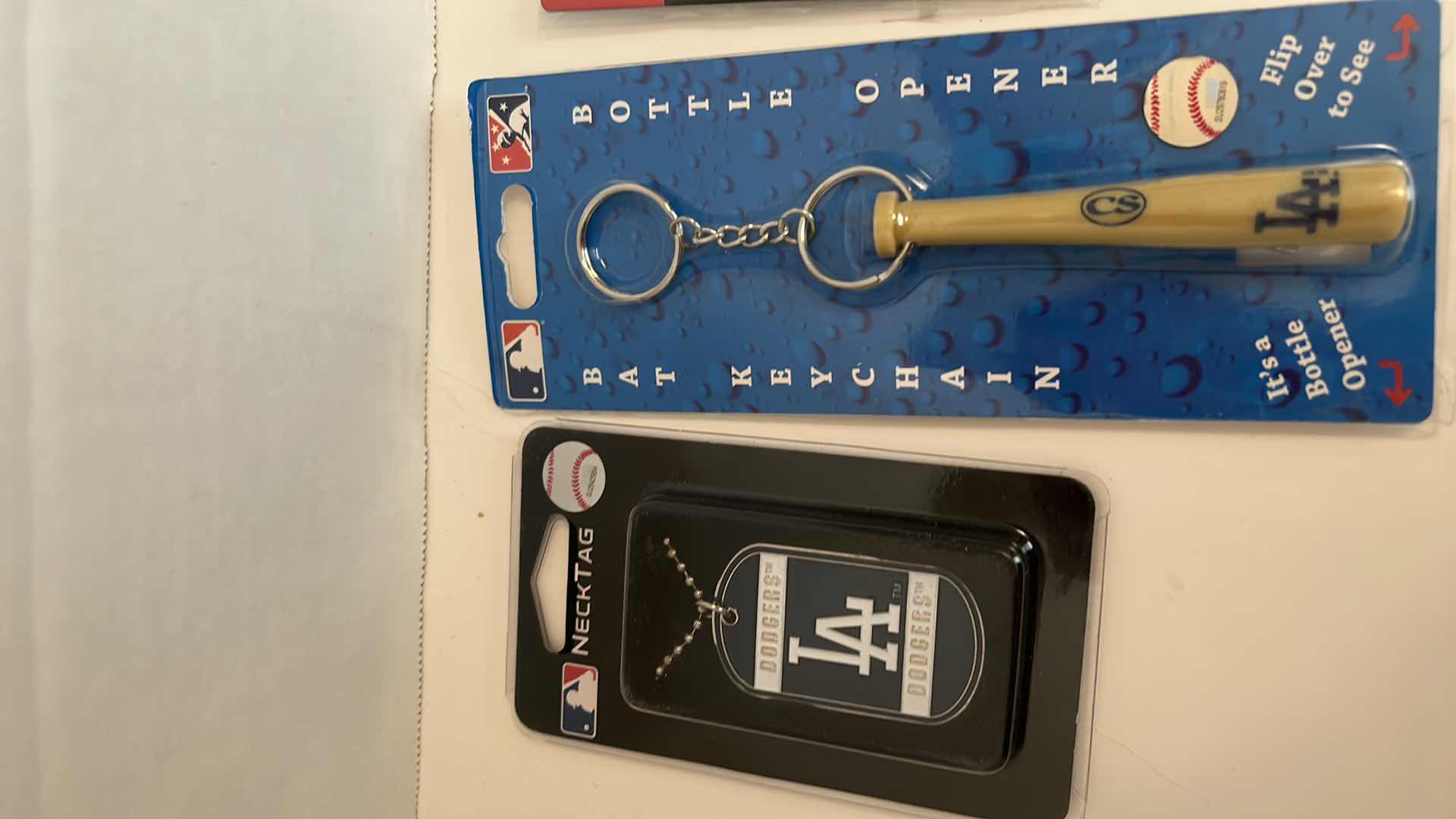 Photo 1 of MLB BASEBALL FAN GEAR - LOS ANGELES DODGERS 