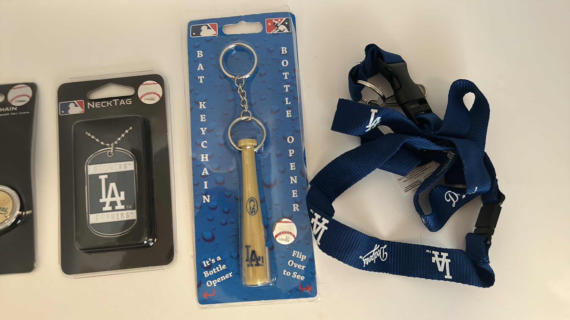 Photo 1 of MLB BASEBALL FAN GEAR - LOS ANGELES DODGERS 