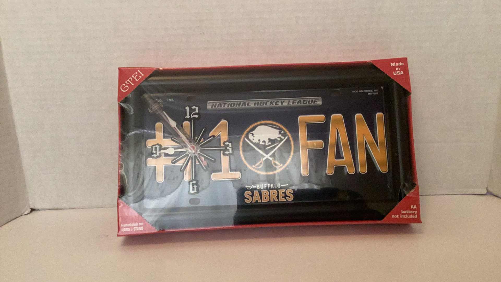 Photo 1 of BUFFALO SABRES CLOCK
