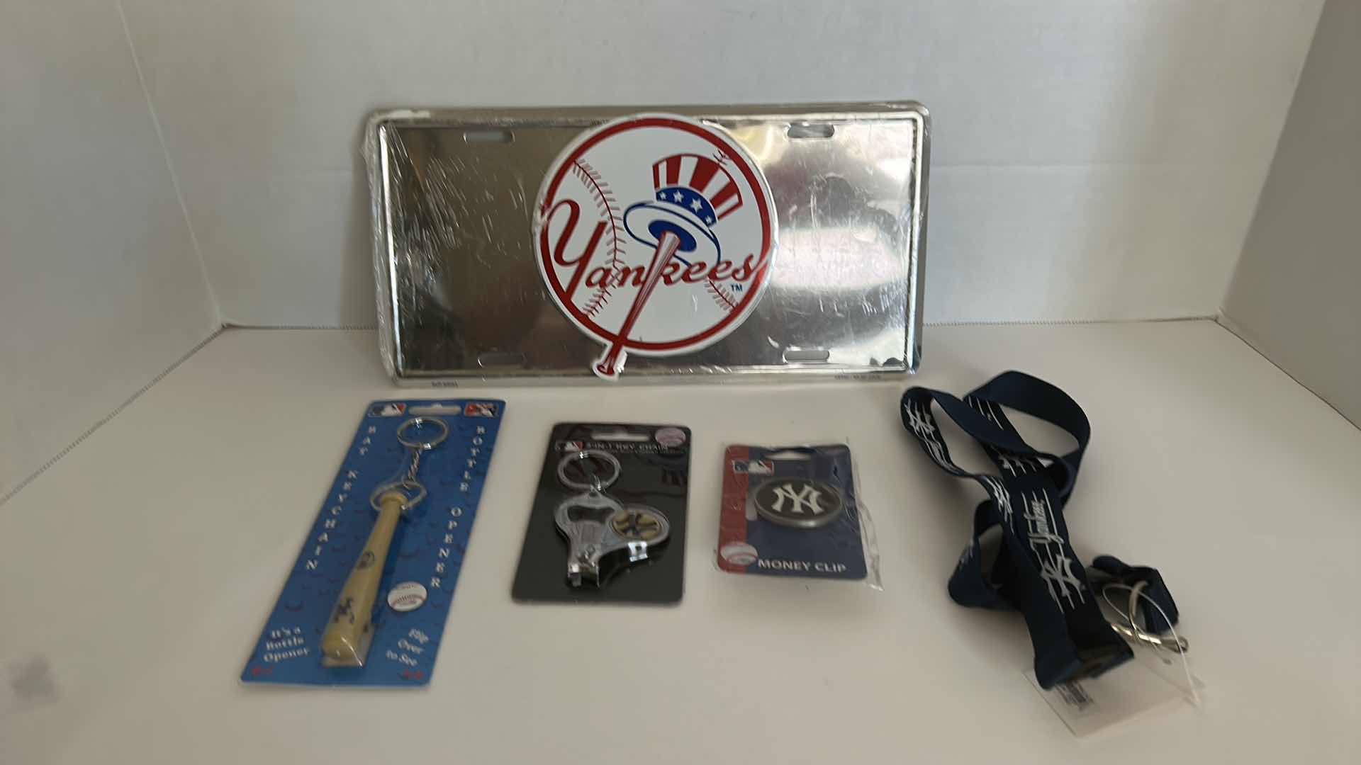 Photo 1 of MLB BASEBALL FAN GEAR - NEW YORK YANKEES