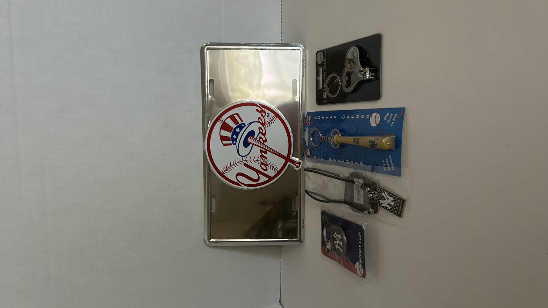 Photo 1 of MLB BASEBALL FAN GEAR - NEW YORK YANKEES 