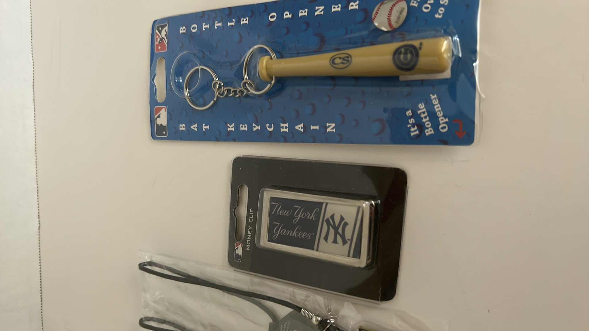 Photo 1 of MLB BASEBALL FAN GEAR - NEW YORK YANKEES