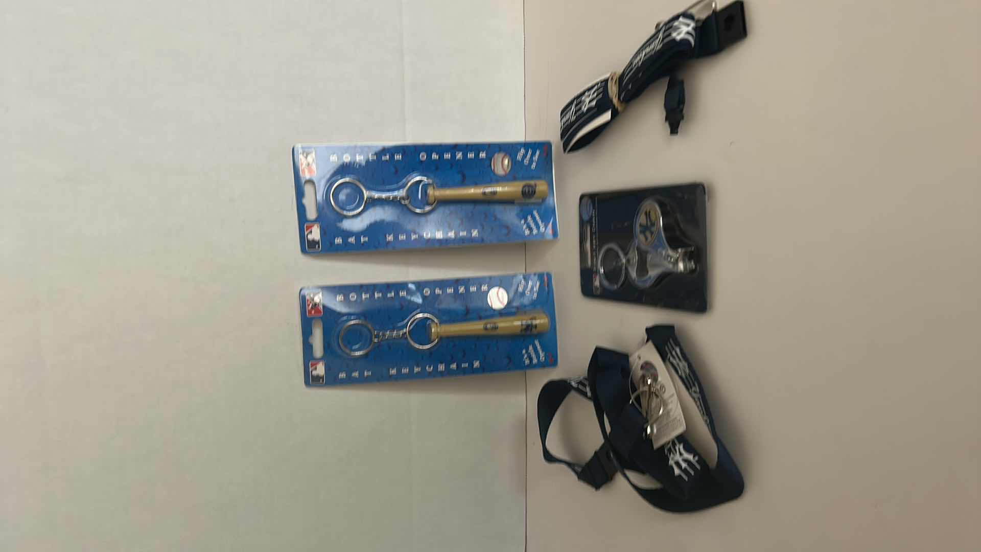 Photo 1 of MLB BASEBALL FAN GEAR - NEW YORK YANKEES