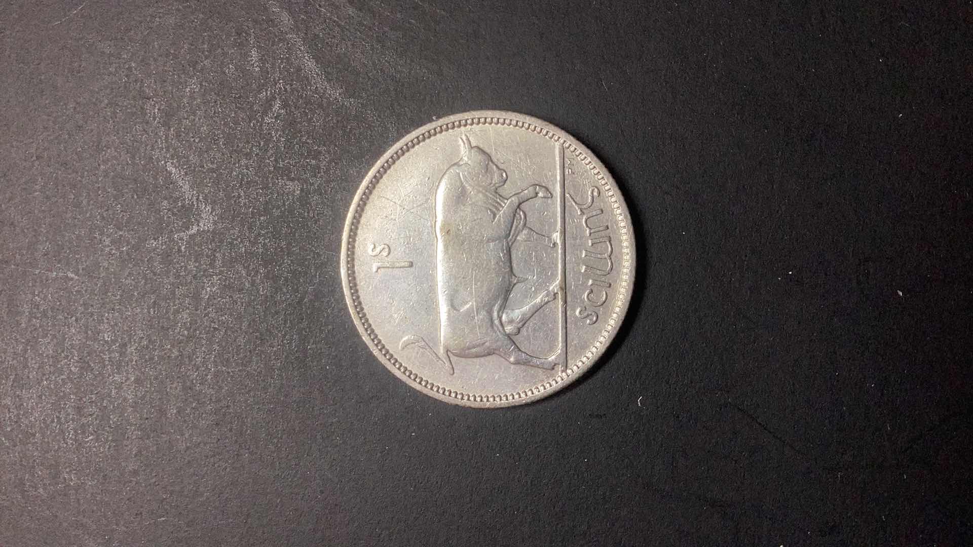 Photo 1 of IRELAND-1939 SHILLING $17
