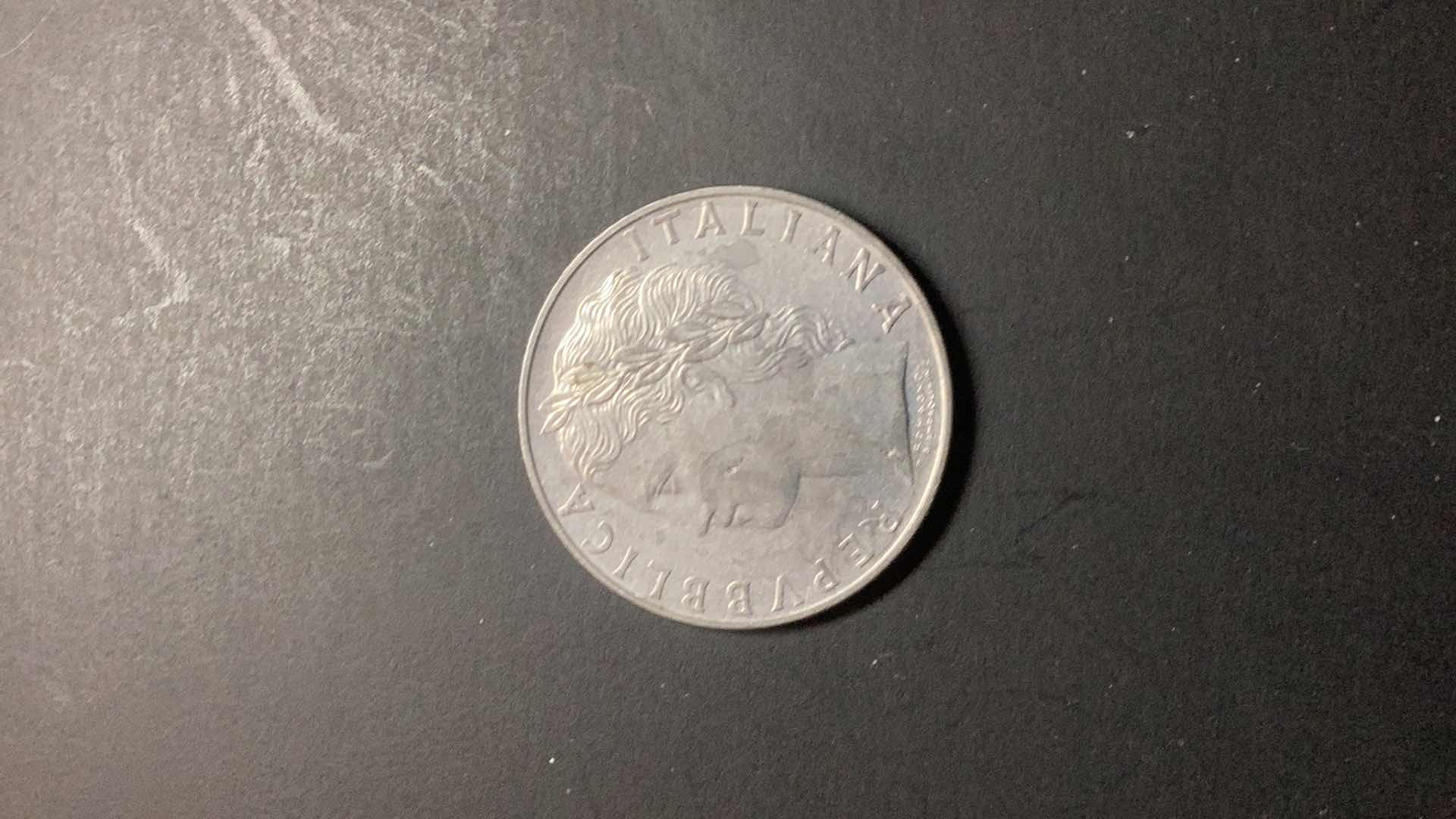 Photo 1 of ITALY-1968 100 LIRA $15