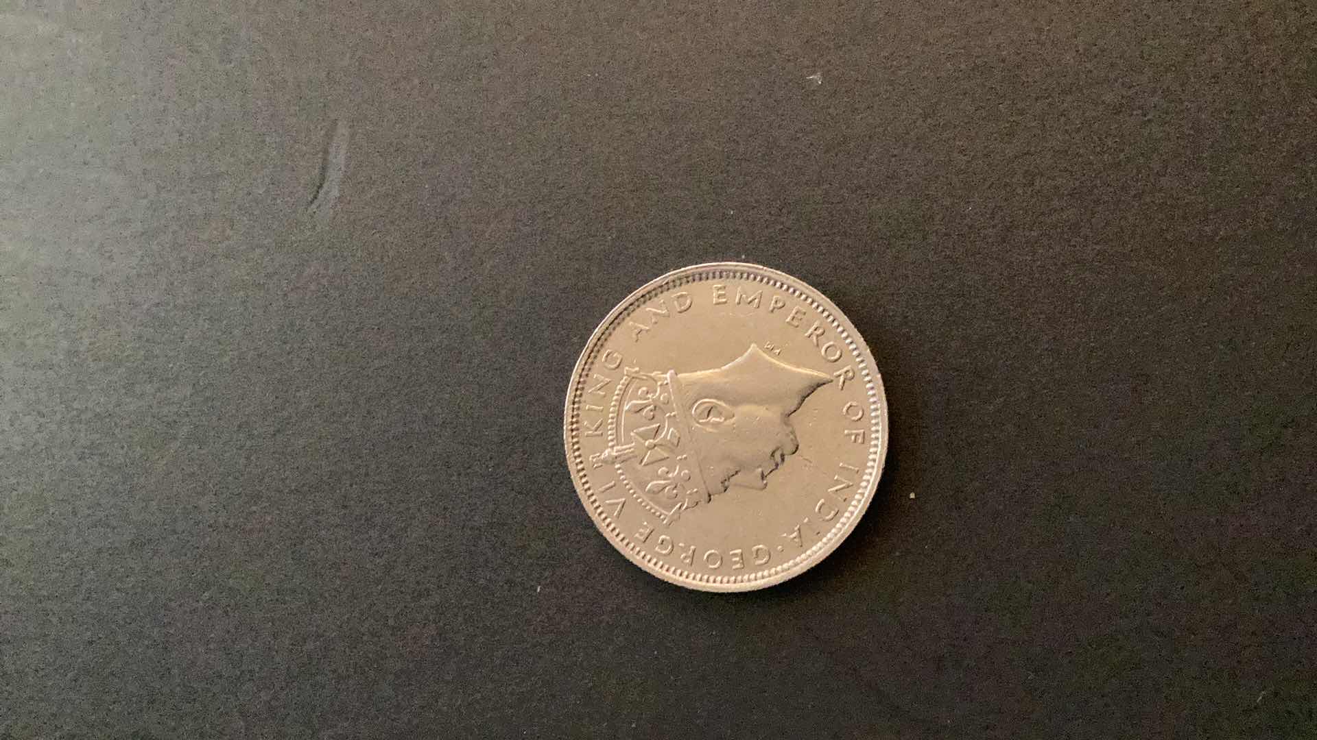 Photo 1 of HONG KONG 1939 10 CENTS