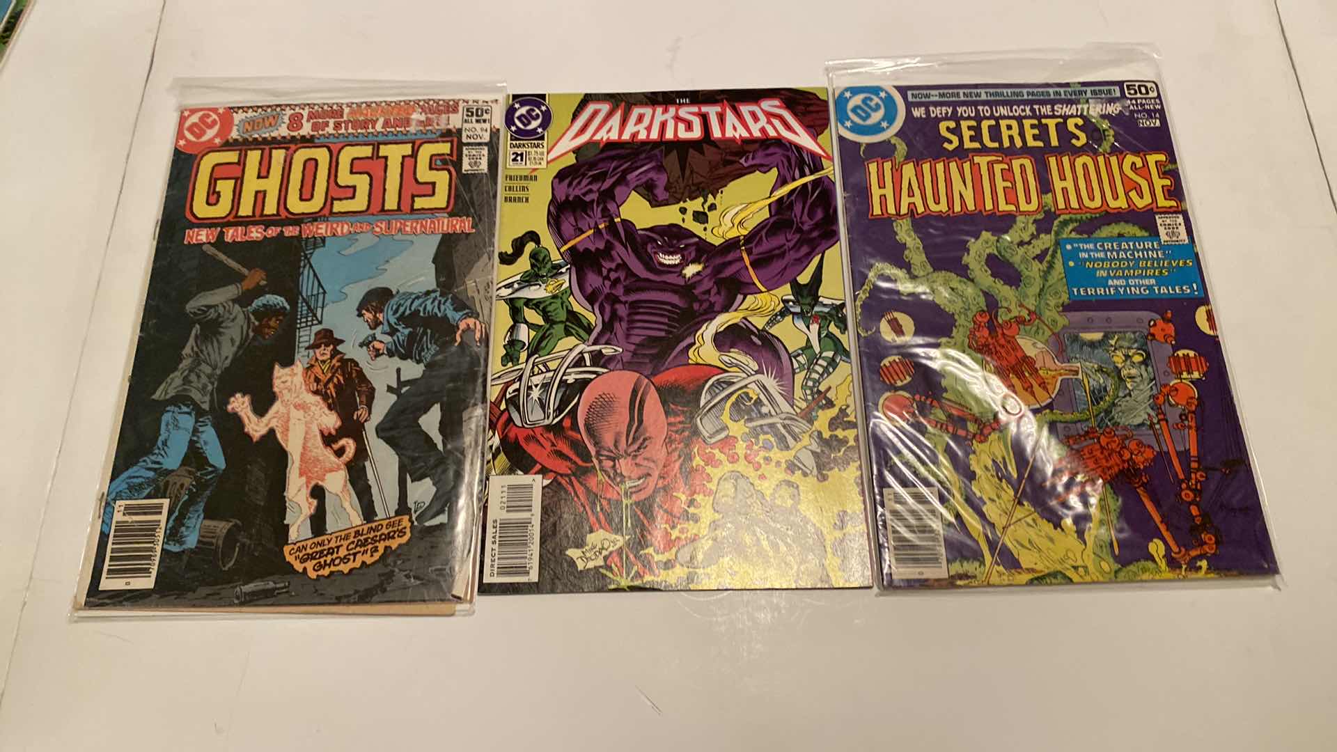 Photo 3 of 9-DC COMICS