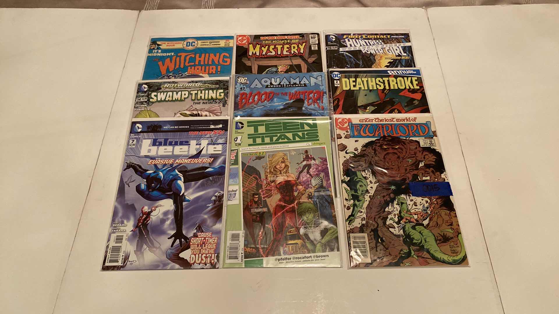 Photo 1 of 9-DC COMICS