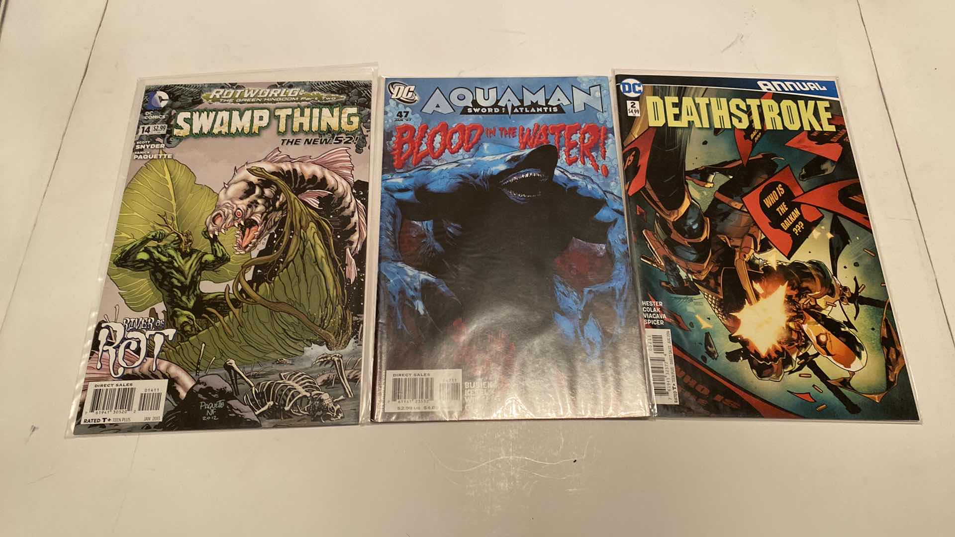 Photo 1 of 9-DC COMICS