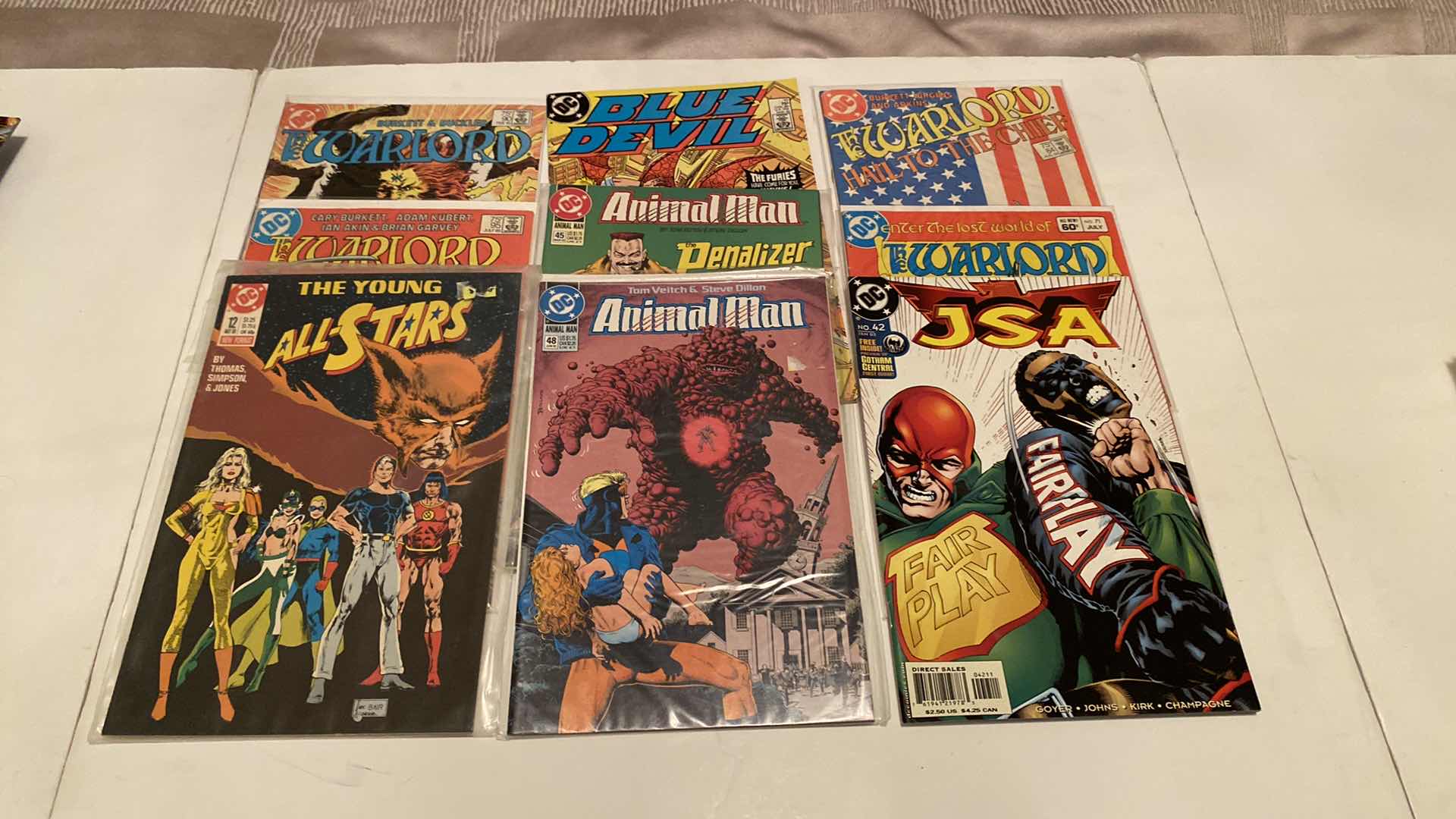 Photo 1 of 9-DC COMICS