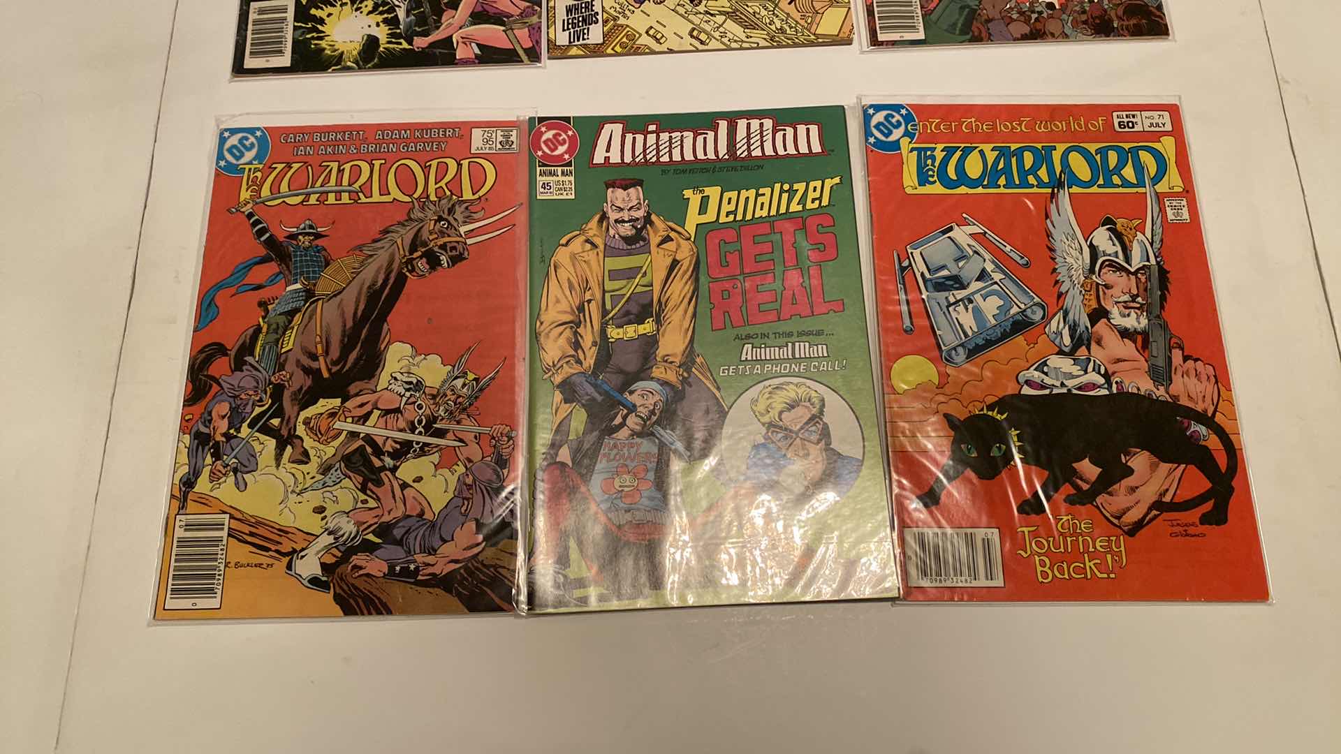 Photo 1 of 9-DC COMICS