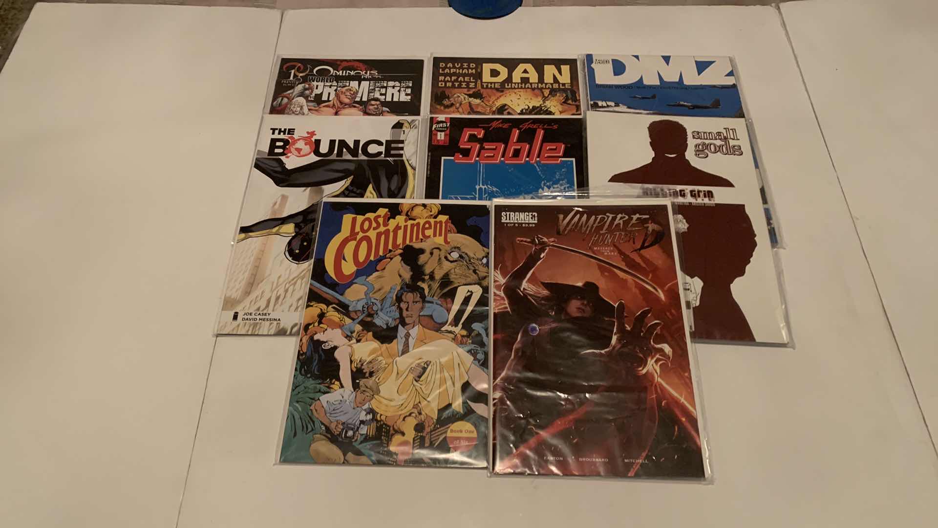 Photo 1 of 8 ASSORTED COMIC BOOKS