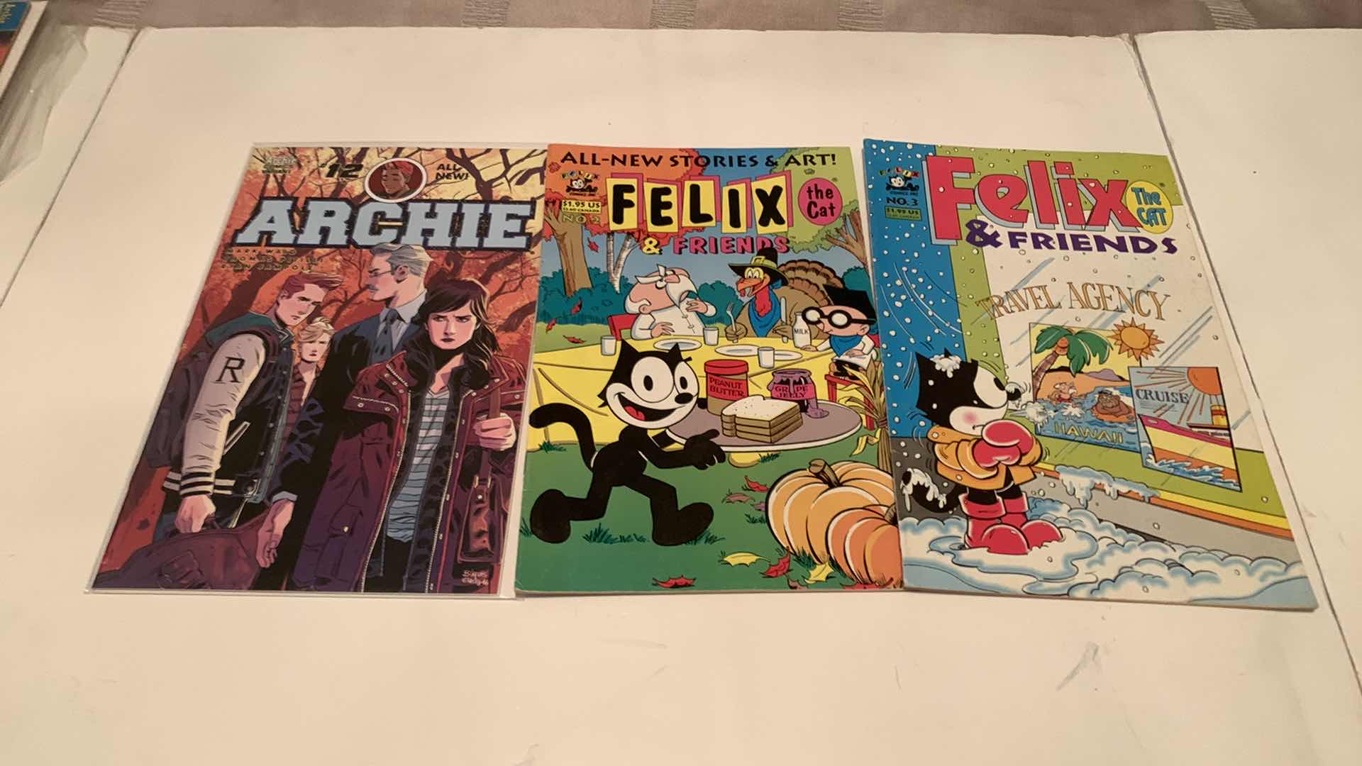 Photo 3 of 9 ASSORTED COMICS