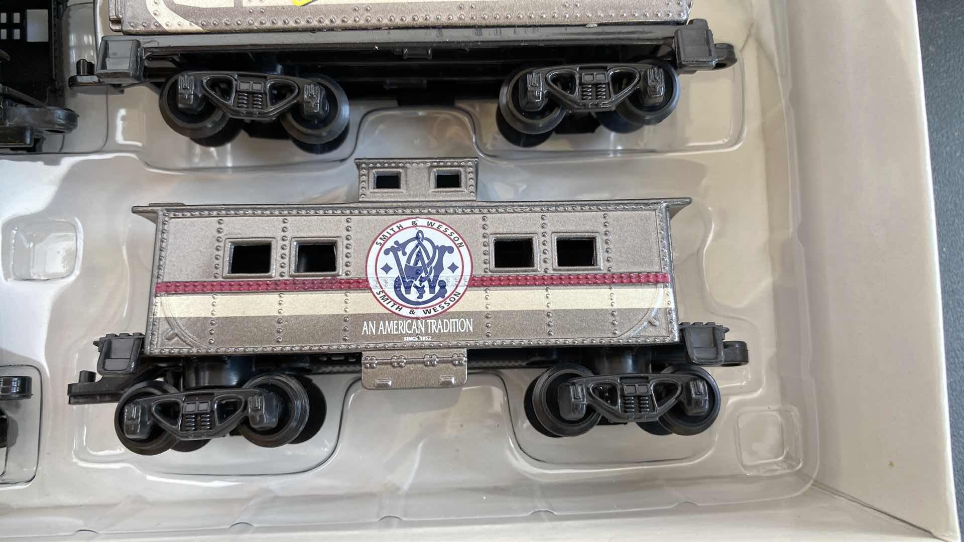 Photo 1 of 44 MAGNUM SMITH & WESSON 4 PIECE TRAIN SET 1 OF 5004