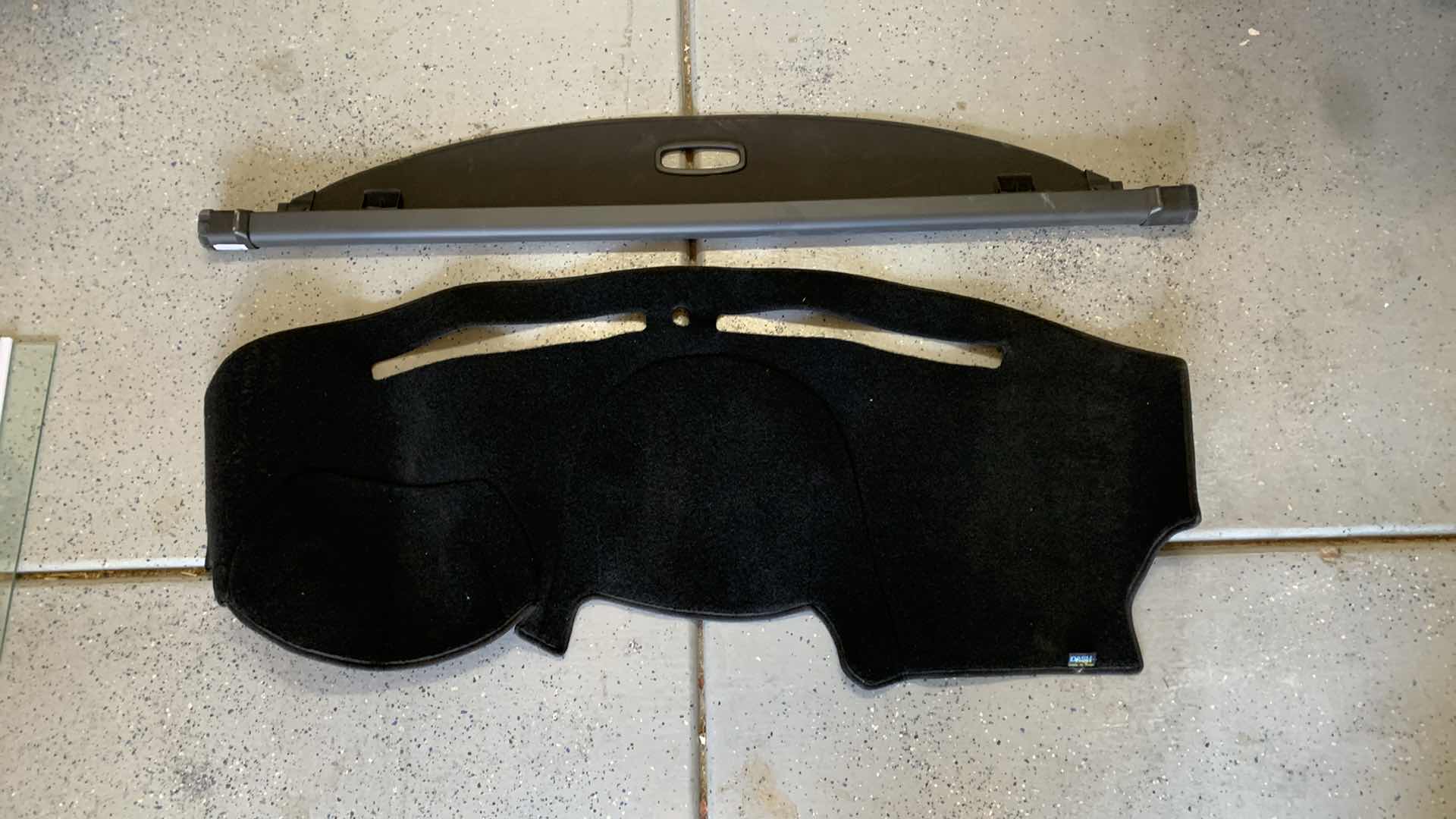 Photo 1 of 2016 KIA SOUL SECURITY SCREEN AND DASH COVER